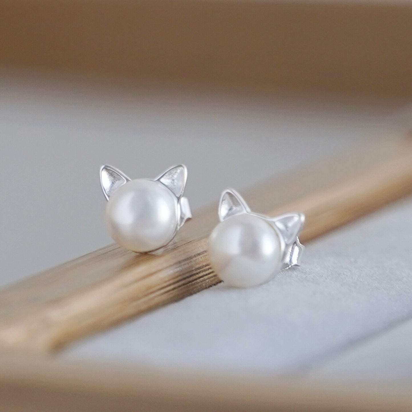 Sterling Silver 7mm Cultured Freshwater Pearl Cat Kitten Stud Earrings Pendant Necklace 3 Tones - sugarkittenlondon