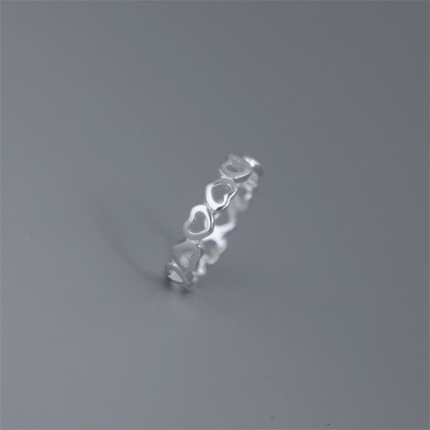Sterling Silver Linked Love Hearts Knuckle Stackable Pinky Ring Open Band G - sugarkittenlondon