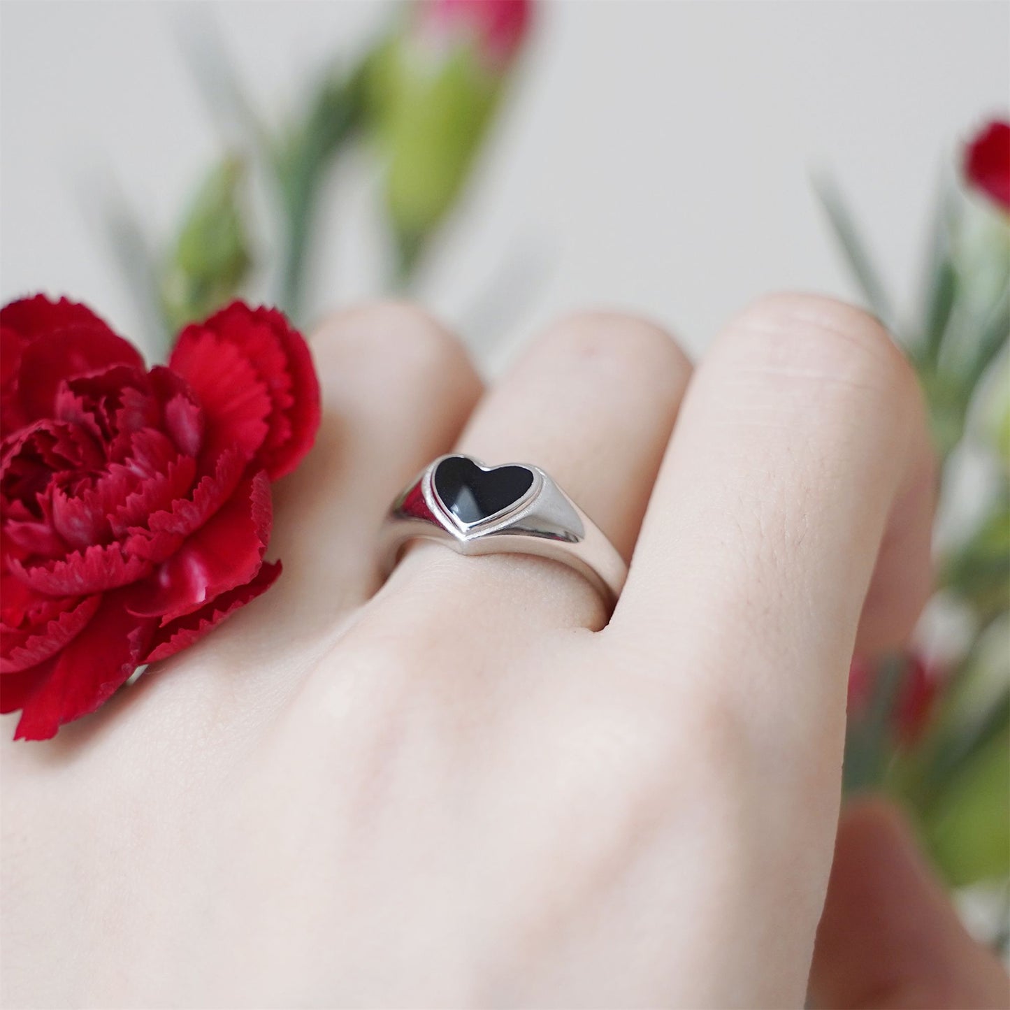 Sterling Silver Black Glazed Love Sweetheart Wishbone Signet Ring - sugarkittenlondon