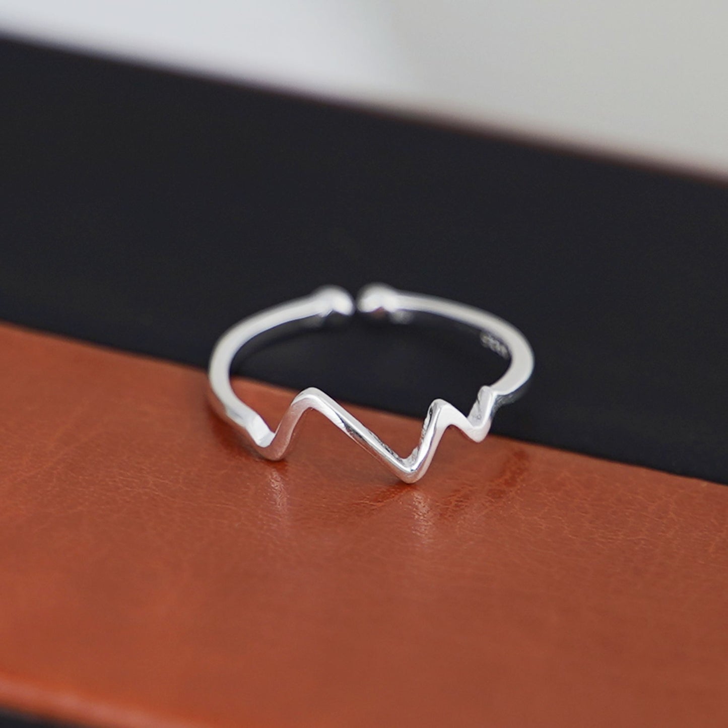 Sterling Silver Heartbeat Ring Pulse Ring Beaded Ends Adjustable Open Band - sugarkittenlondon