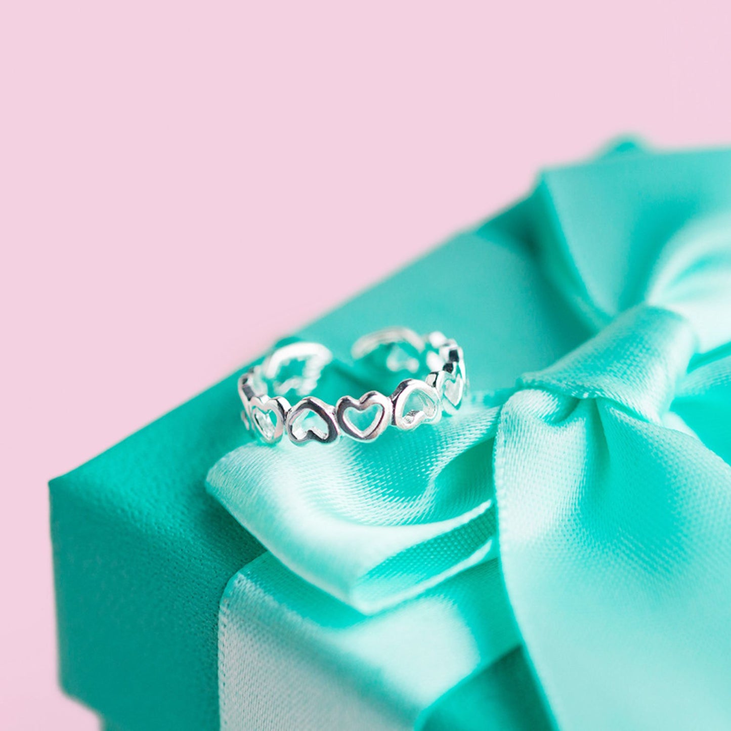 Sterling Silver Linked Love Hearts Knuckle Stackable Pinky Ring Open Band G - sugarkittenlondon