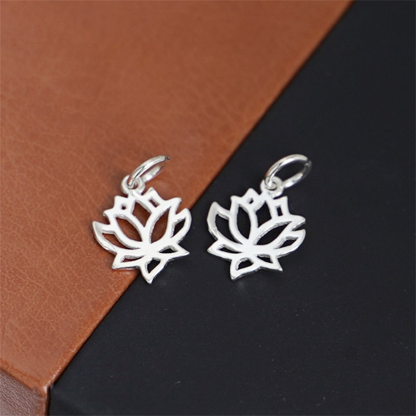 Sterling Silver Lotus Flower Yoga Zen Namaste Charm Pendants - sugarkittenlondon