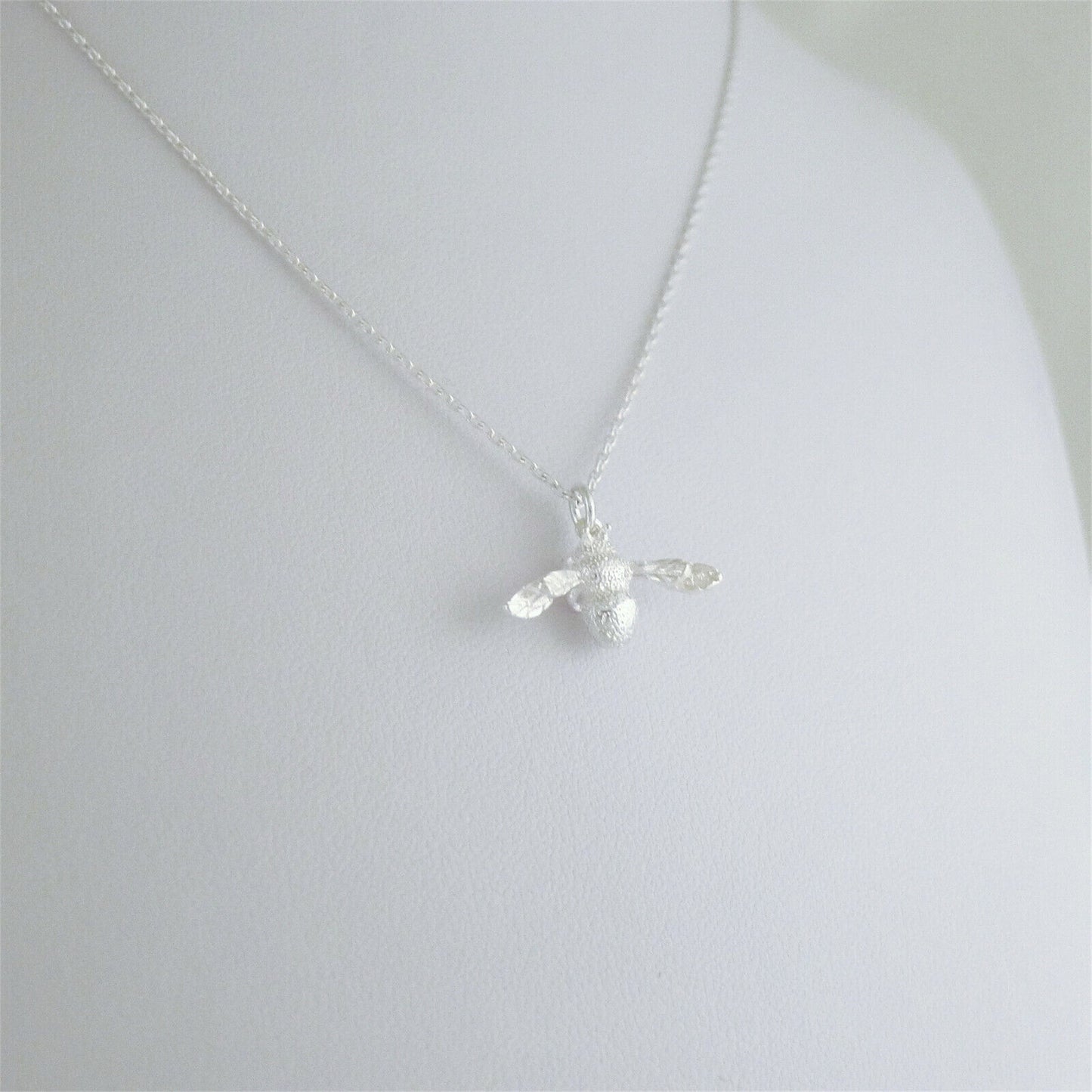 Sterling Silver Honey Bee Queen Bee Insect Pendant Necklace 3 Tones - sugarkittenlondon
