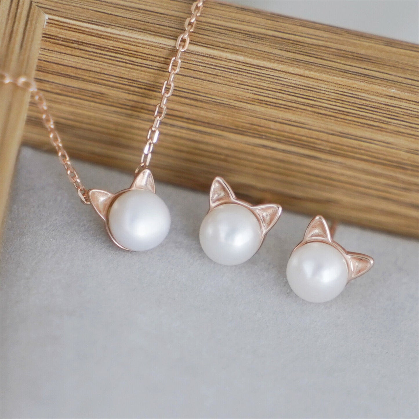 Sterling Silver 7mm Cultured Freshwater Pearl Cat Kitten Stud Earrings Pendant Necklace 3 Tones - sugarkittenlondon