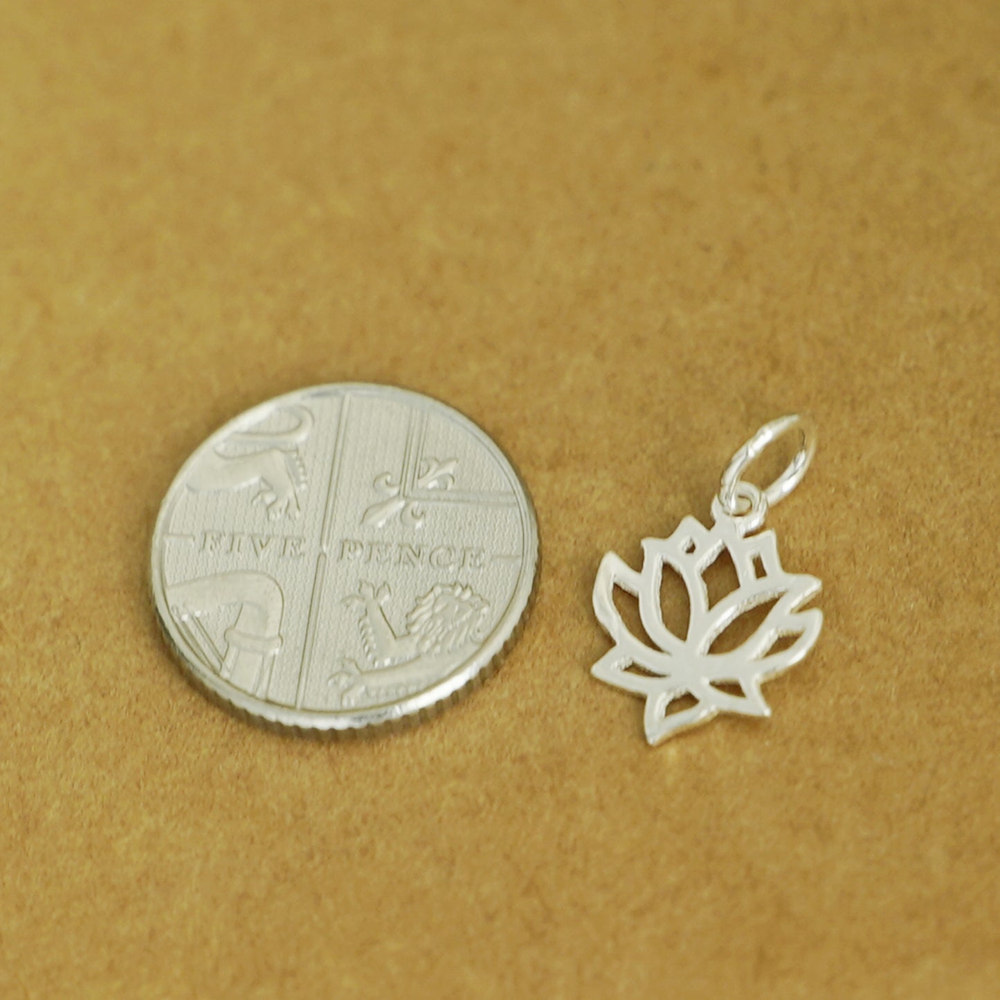 Sterling Silver Lotus Flower Yoga Zen Namaste Charm Pendants - sugarkittenlondon