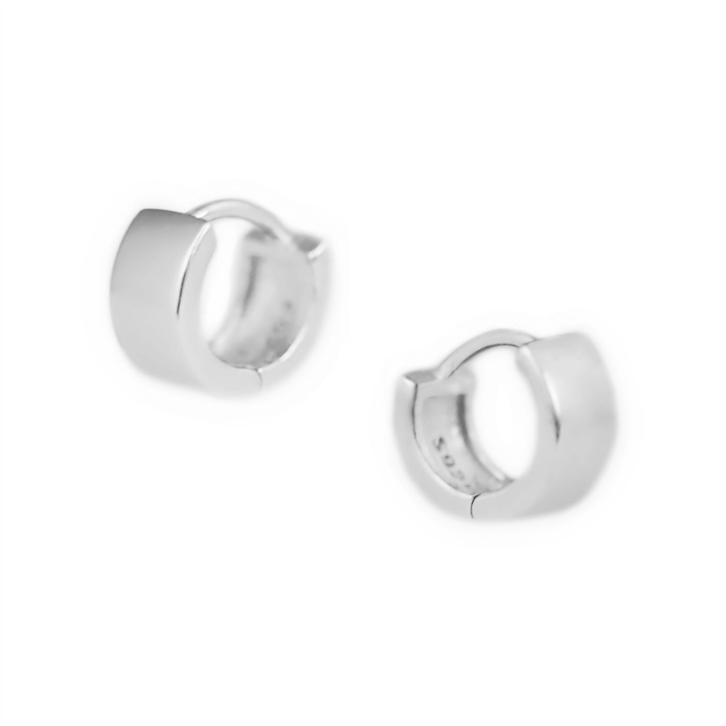 6.5mm Sterling Silver Hoop Huggie Earrings in Gold & Silver.
