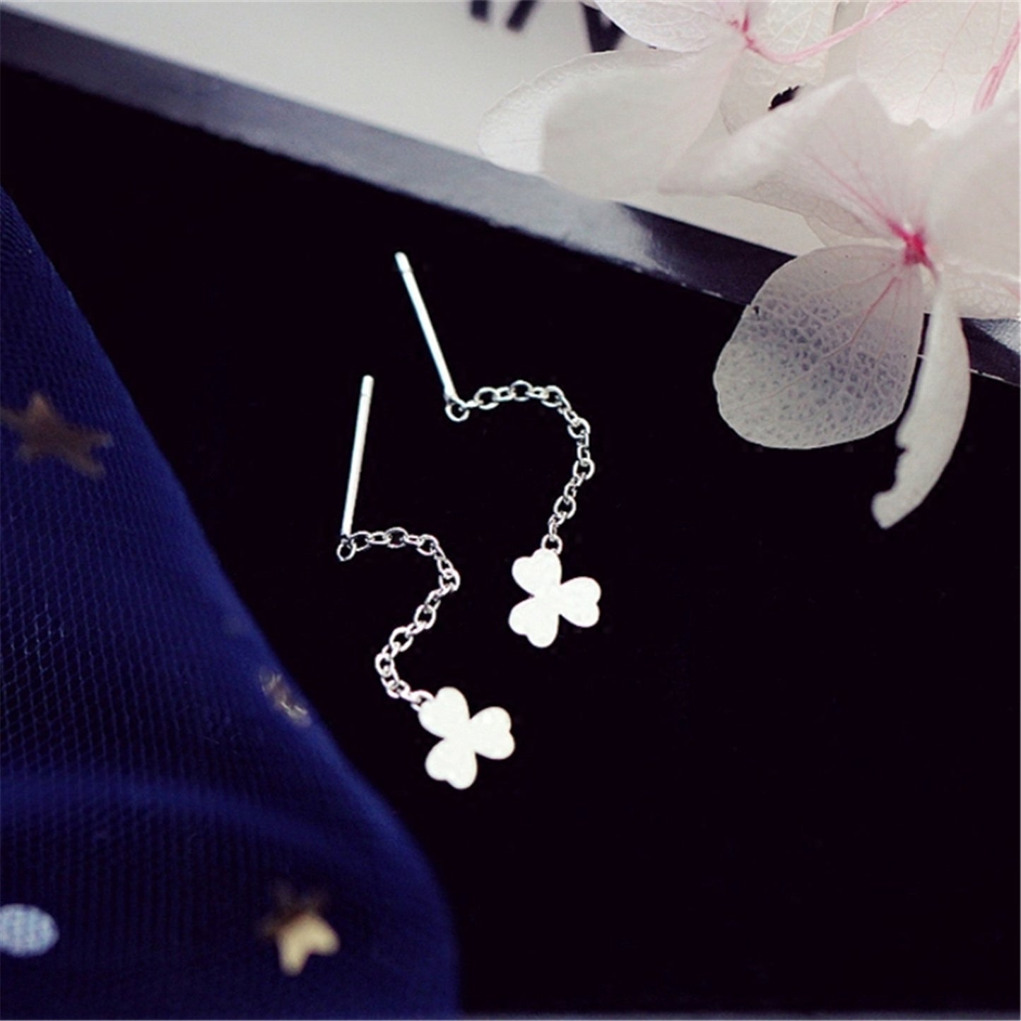 Sterling Silver Pull Through Clover Shamrock Threader Dangle Earrings - sugarkittenlondon