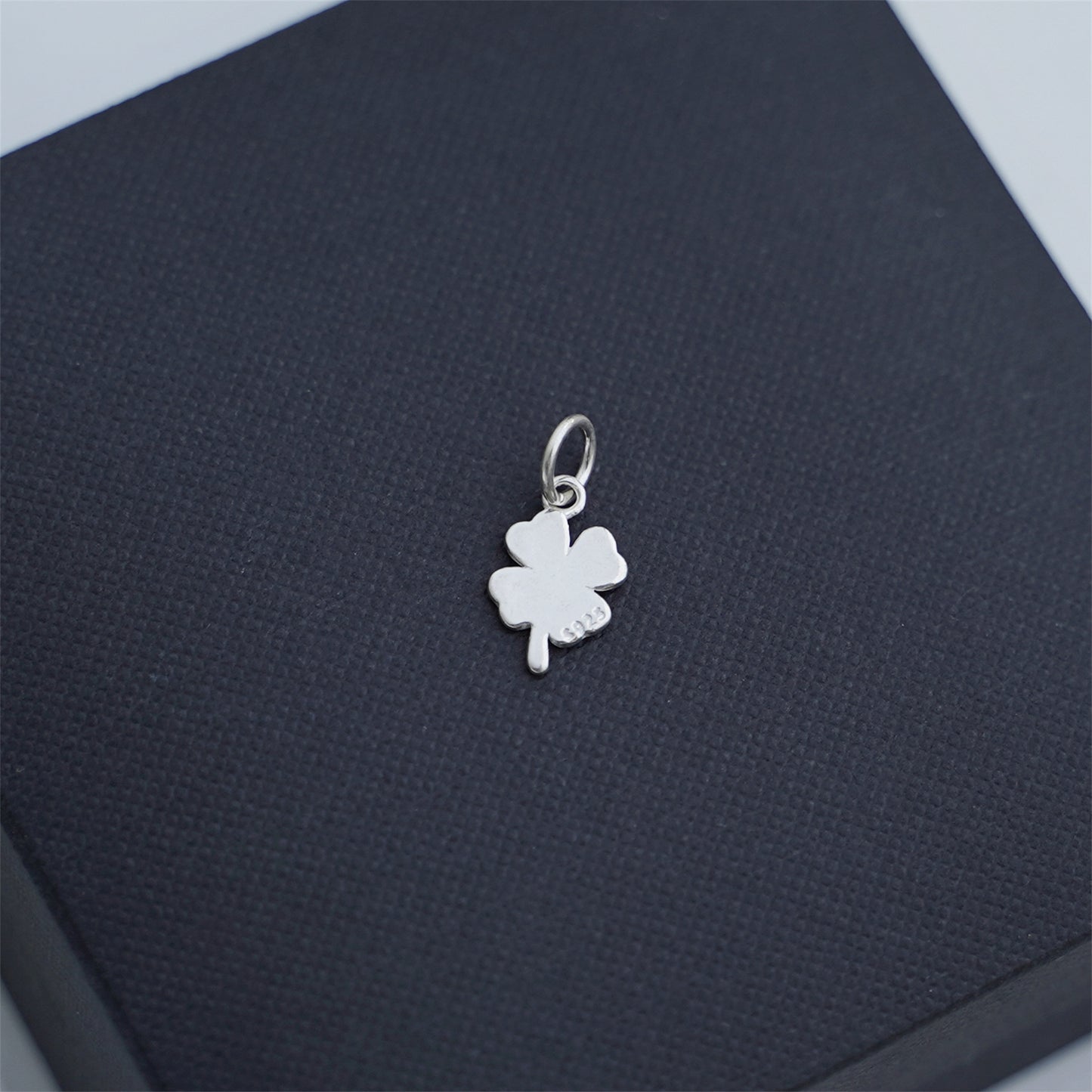Sterling Silver Solid Lucky Four Leaf Clover Shamrock Pendant - sugarkittenlondon