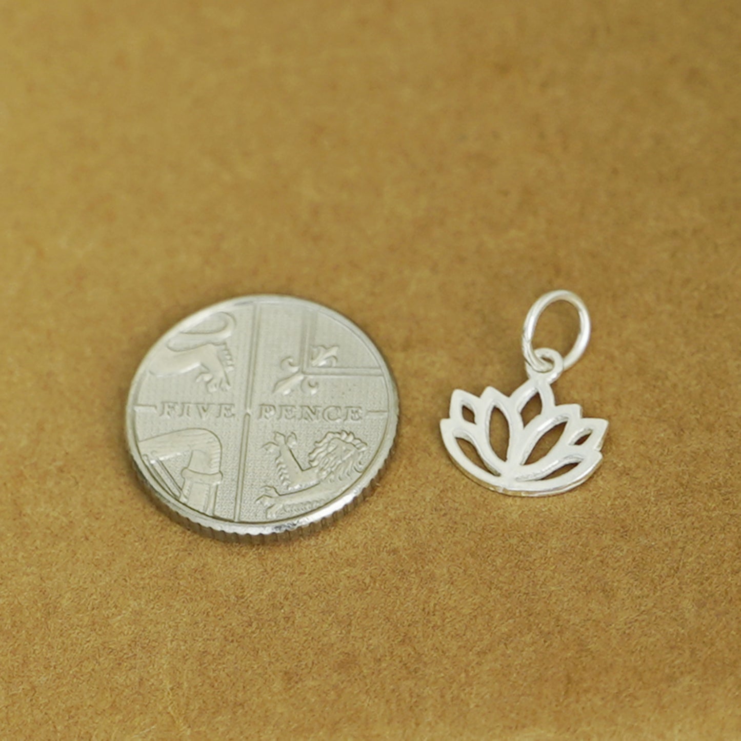 Sterling Silver Lotus Flower Yoga Zen Namaste Charm Pendants - sugarkittenlondon