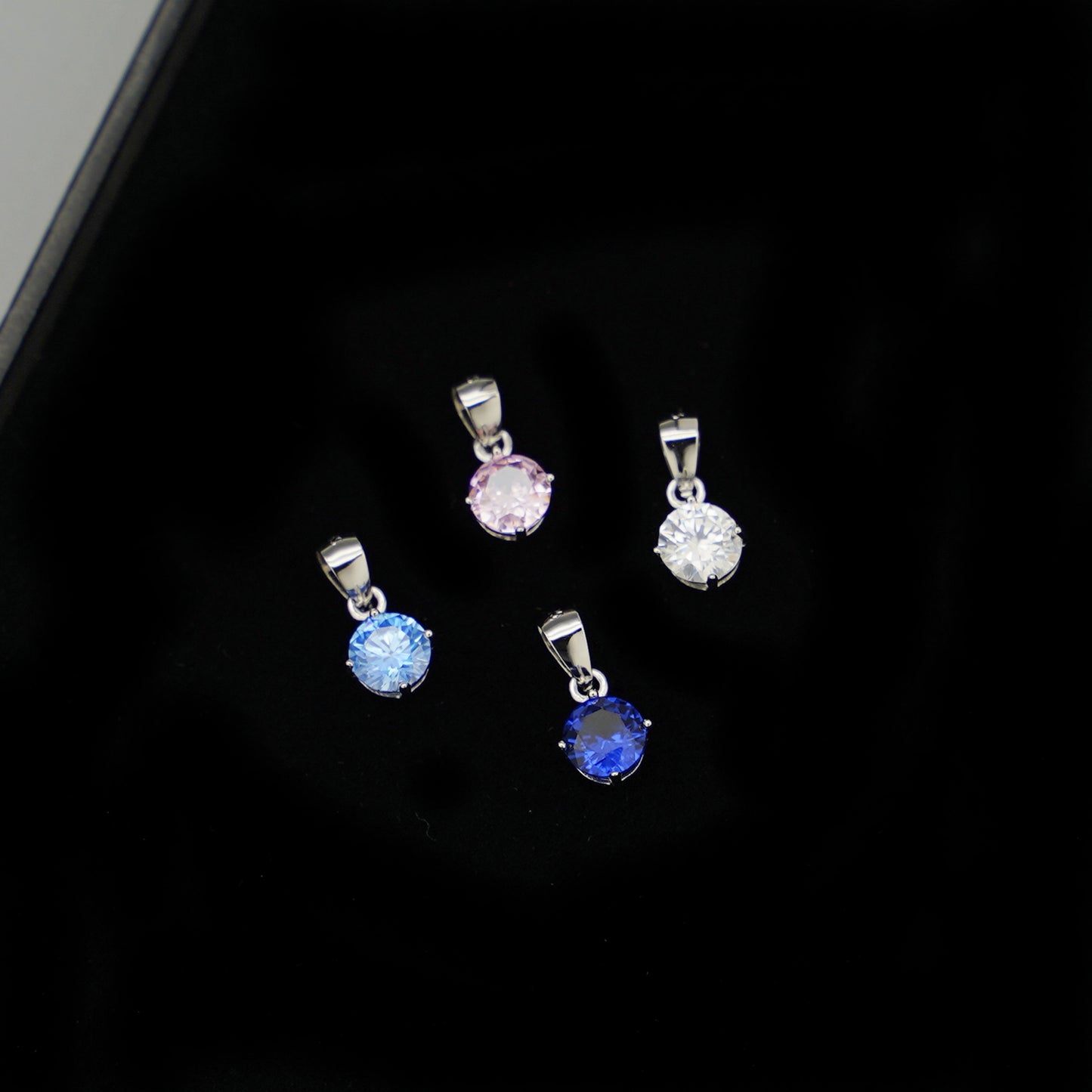 4-Colour Cubic Zirconia Pendant Necklace in Sterling Silver