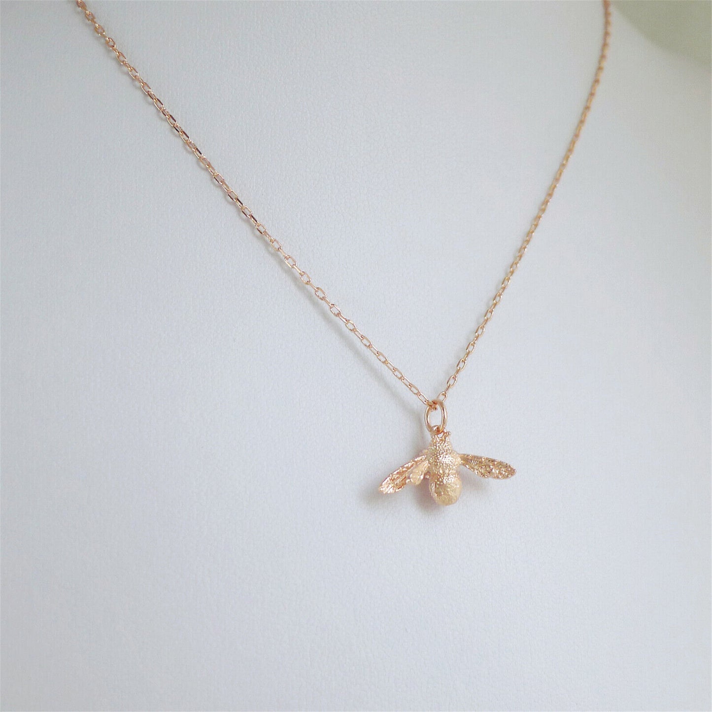 Sterling Silver Honey Bee Queen Bee Insect Pendant Necklace 3 Tones - sugarkittenlondon