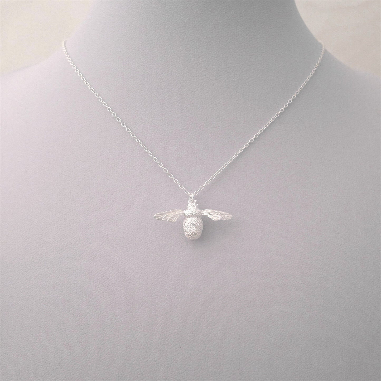 Sterling Silver Bumble Queen Bee Insect Pendant Necklace 3 Tones - sugarkittenlondon