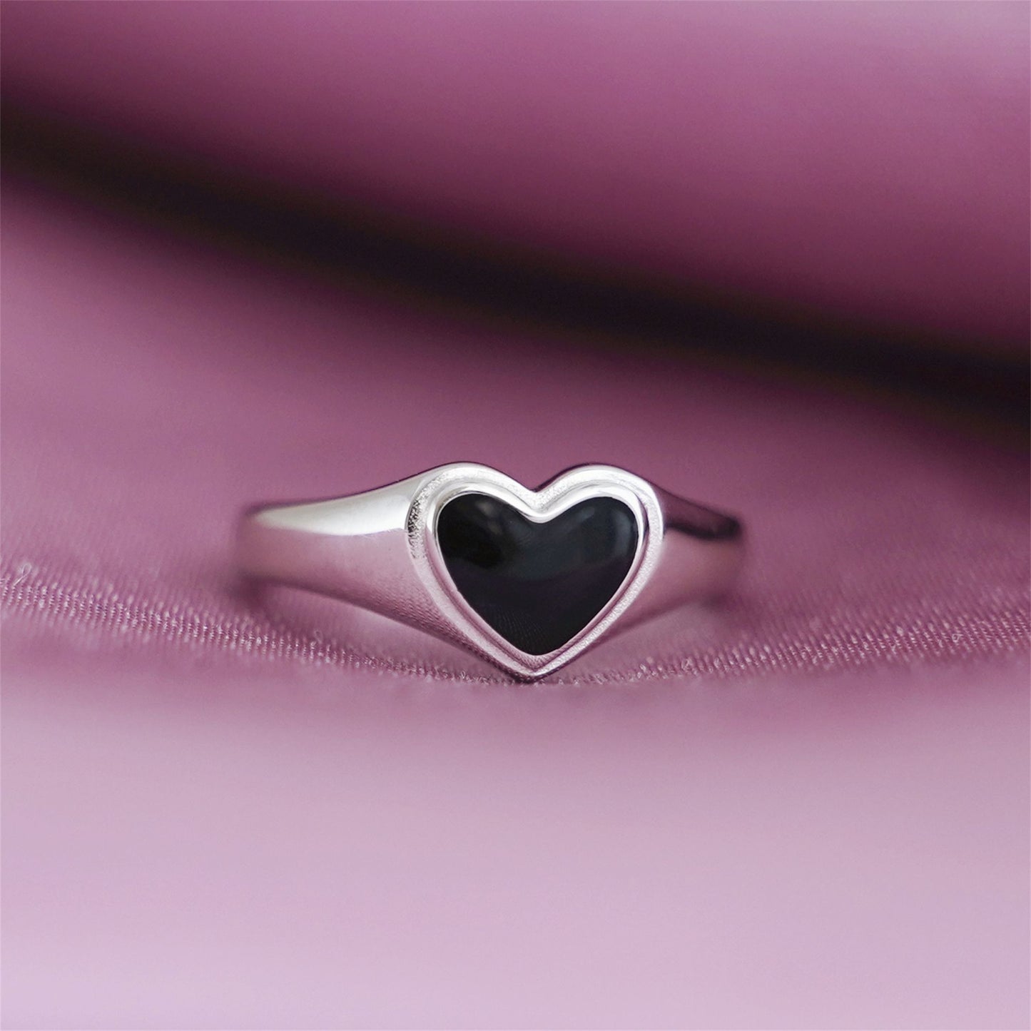 Sterling Silver Black Glazed Love Sweetheart Wishbone Signet Ring - sugarkittenlondon