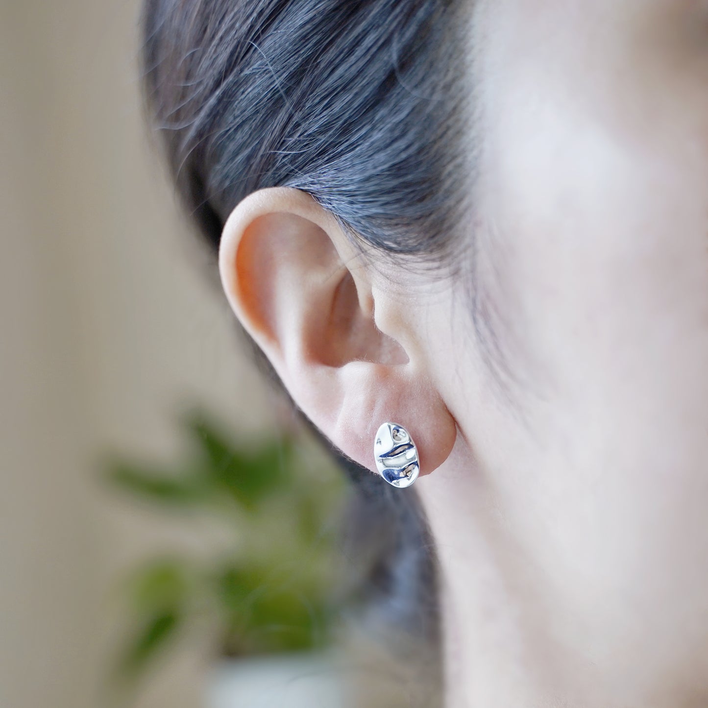 Sterling Silver Oval Stud Shiny Polished Water Wave Ripple Textured Earrings - sugarkittenlondon