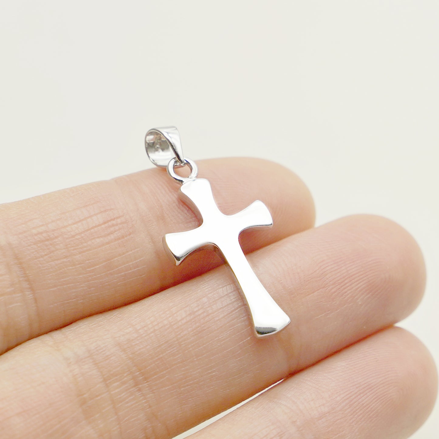 Sterling Silver Plain Shiny Polished Rounded Flared Cross Pendant Necklace - sugarkittenlondon