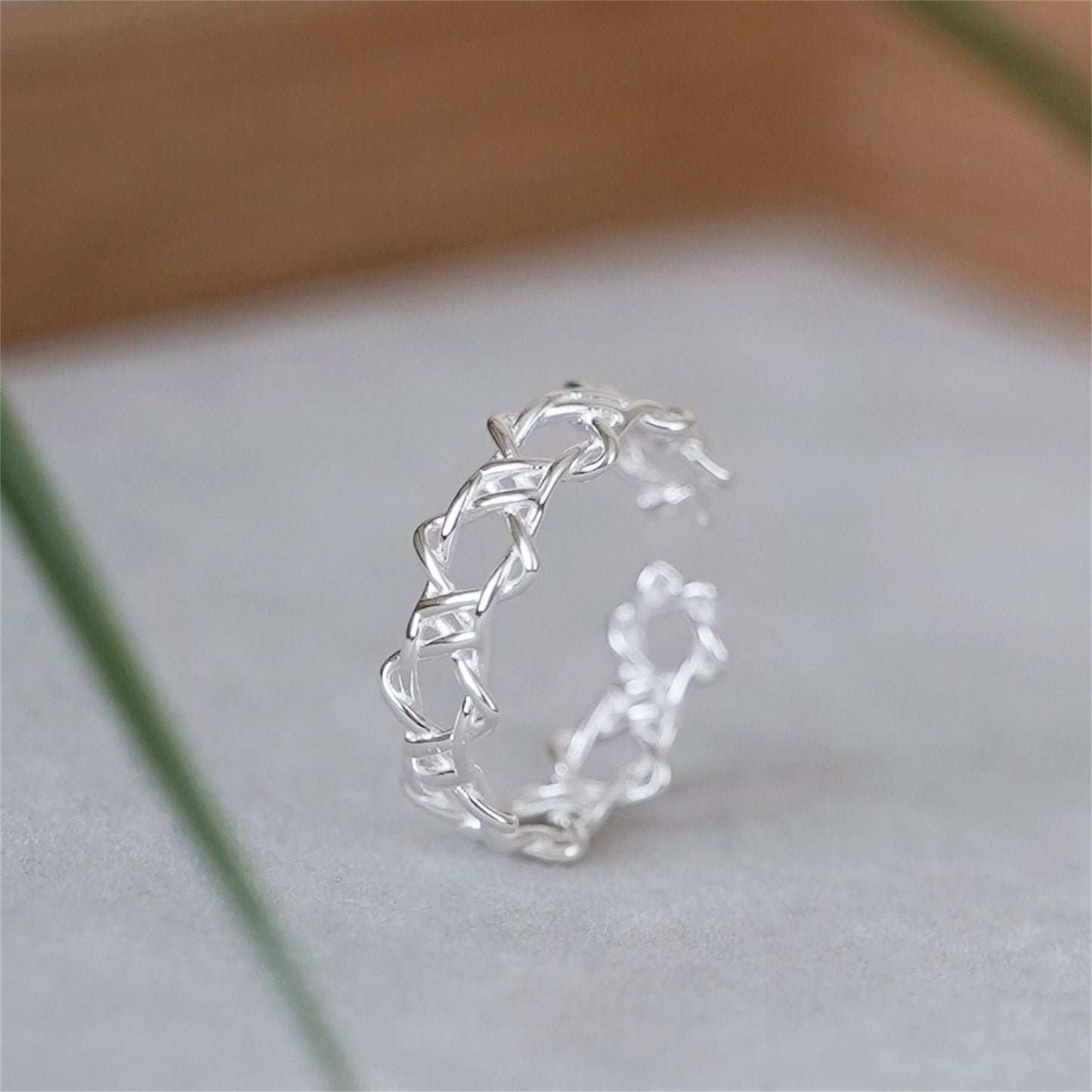 Sterling Silver Linked Hollow Star of David Hex Stars Open Band Ring 2 Tones - sugarkittenlondon
