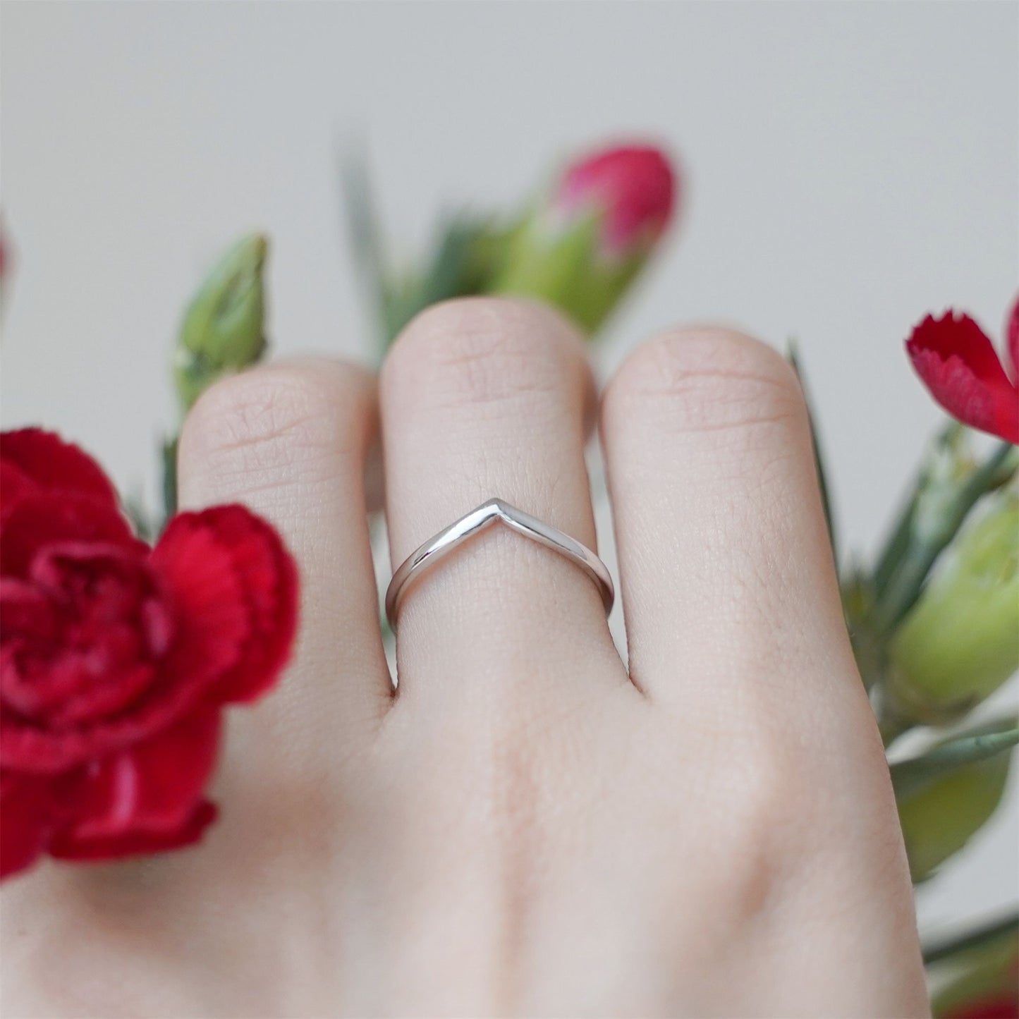 Sterling Silver Wishbone V Shaped Chevron Stack Sizable Band Ring - sugarkittenlondon