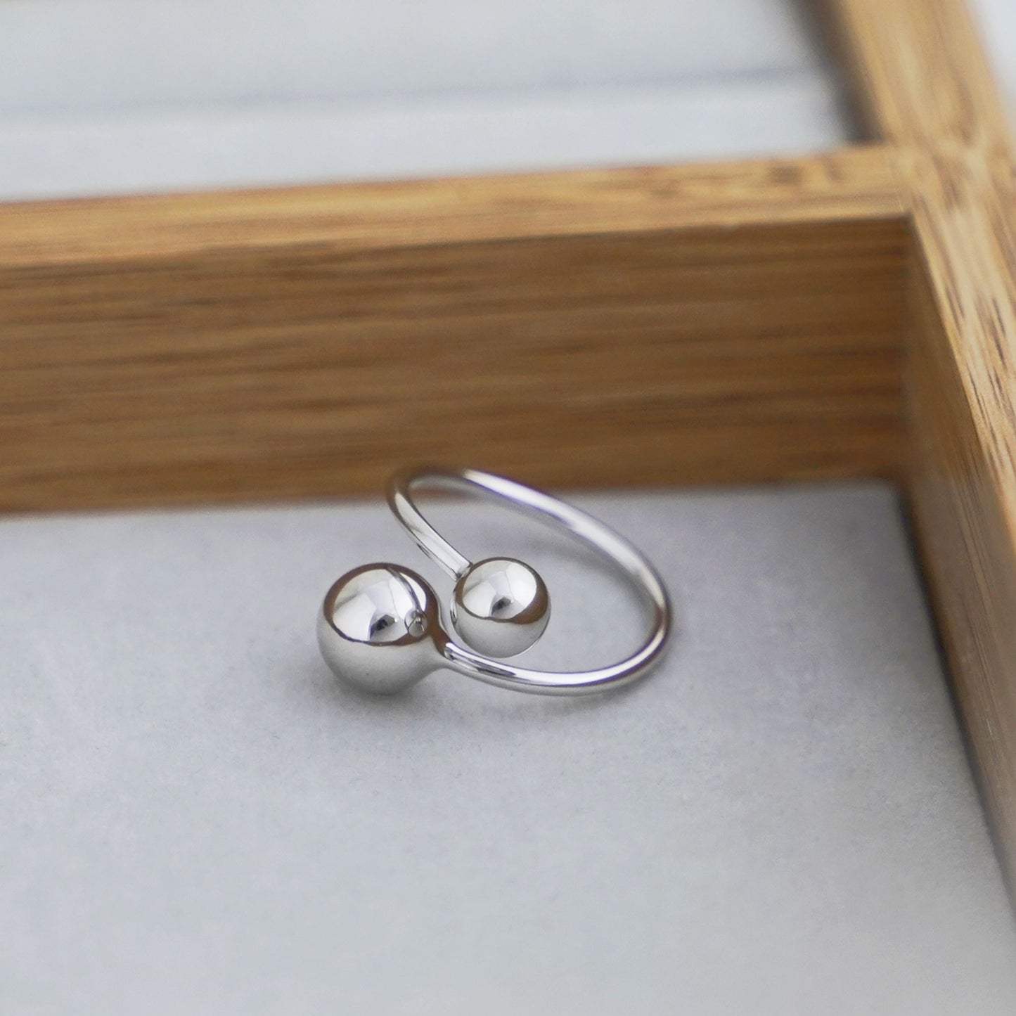 Sterling Silver Twist 5mm 6mm 8mm Ball Double Bead Wrap Ring Sizable UK L-P - sugarkittenlondon