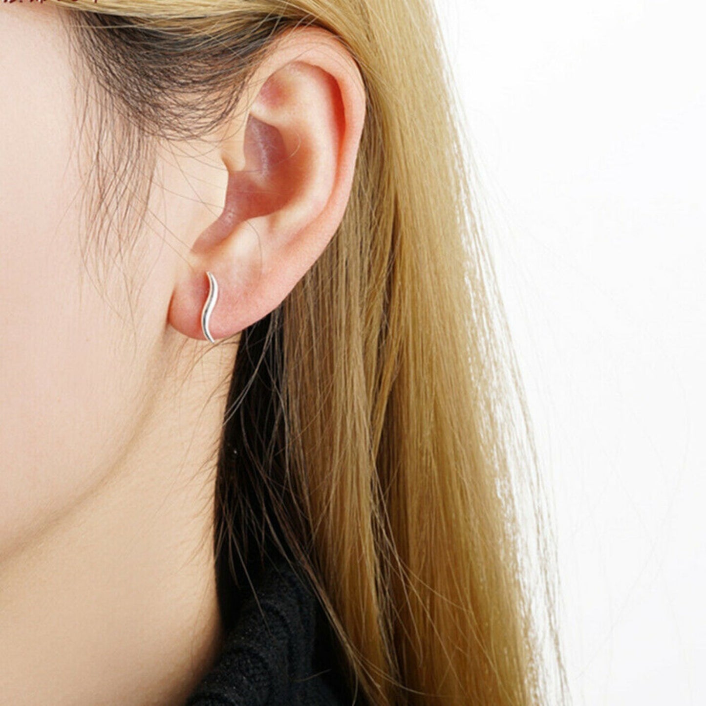 Sterling Silver Solid Small Wavy Vine Line Flash Climber Post Stud Earrings - sugarkittenlondon