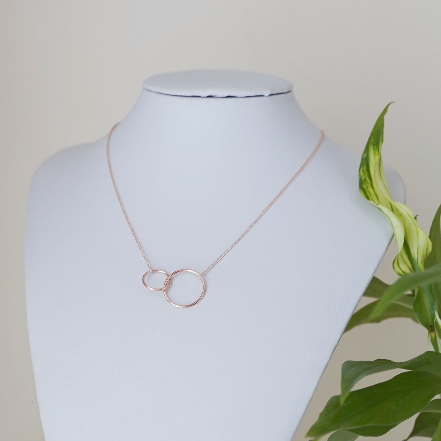 Sterling Silver Linked Circles Eternity Infinity Necklace 3 Tones - sugarkittenlondon