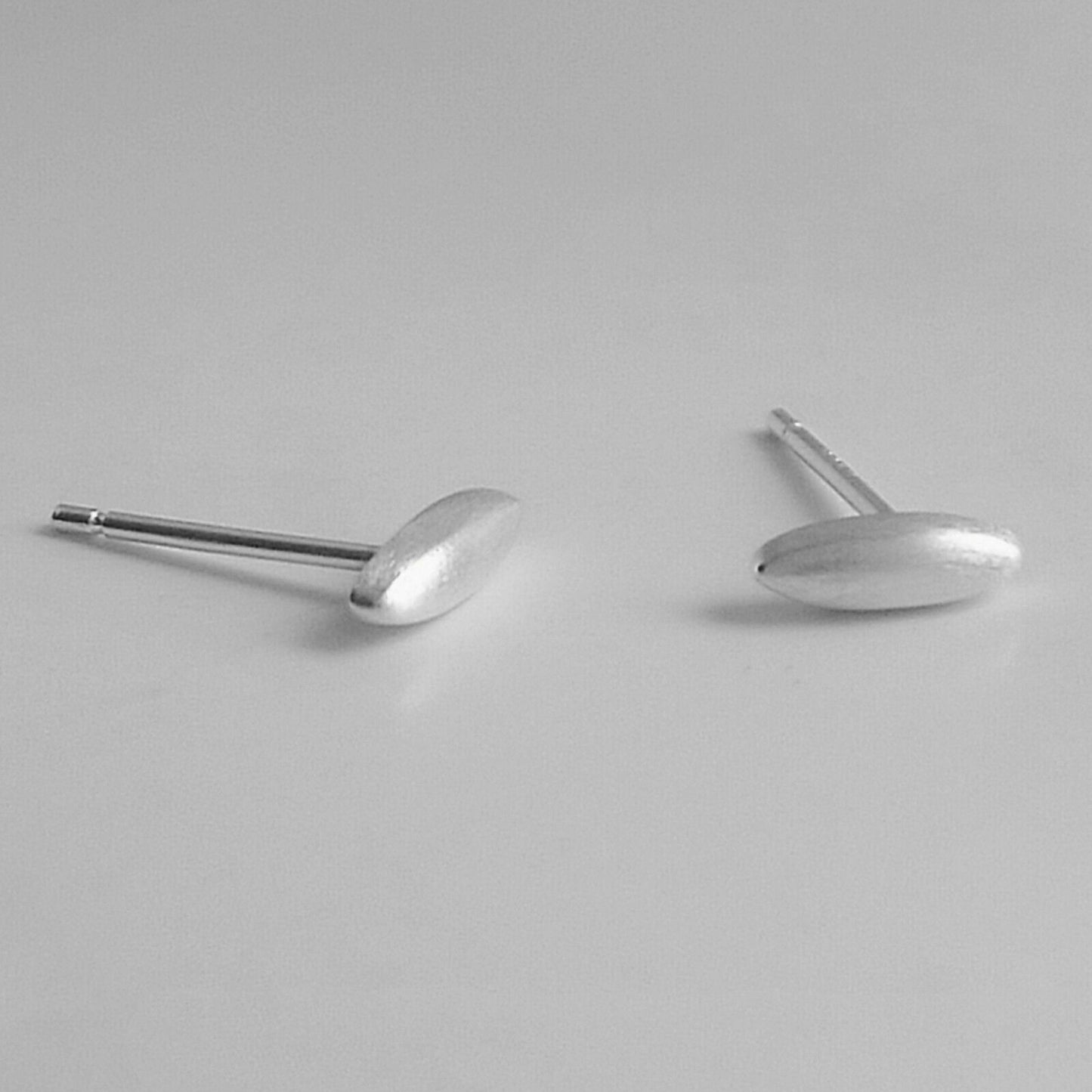 Sterling Silver Mini Brushed Rice Oval Dot Teardrop Stud Earrings - sugarkittenlondon