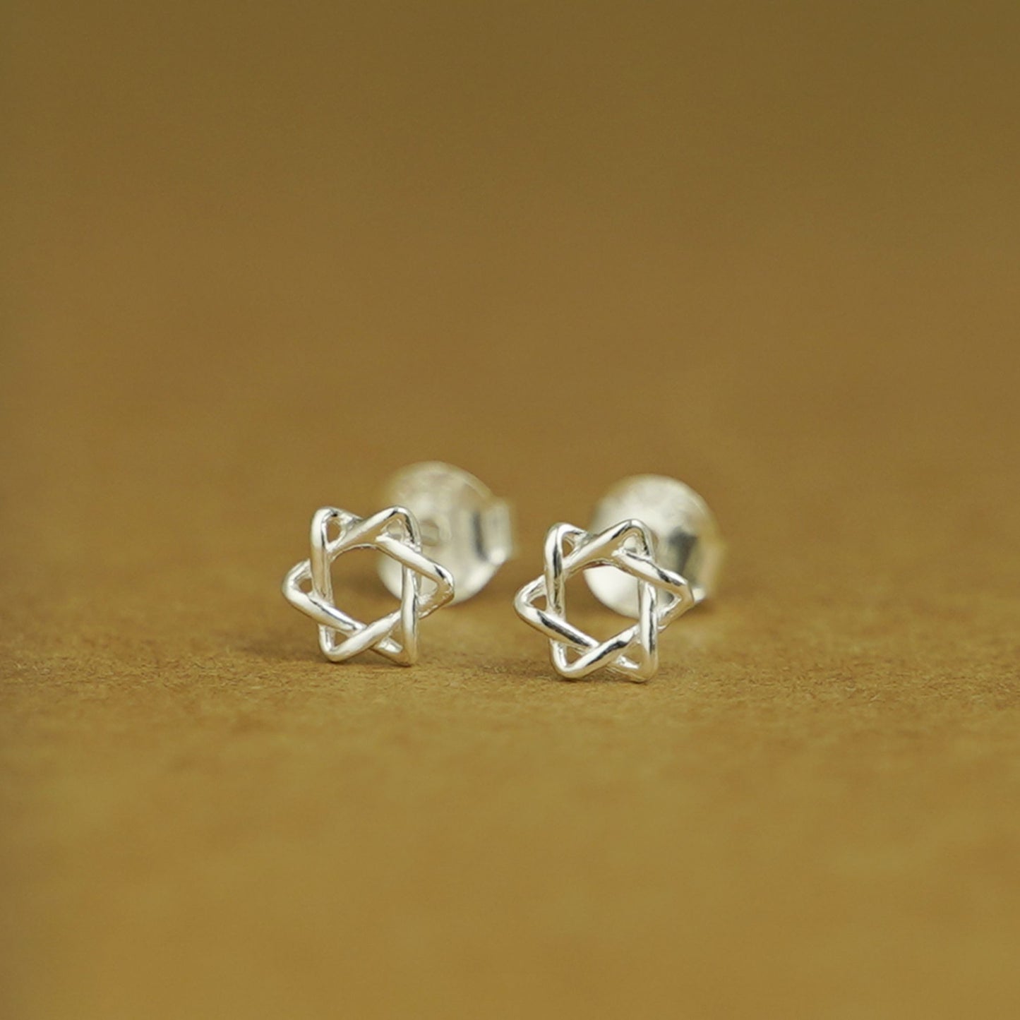 Fine Silver Small Hollow Six Pointed Star of David Hex Stud Earrings - sugarkittenlondon