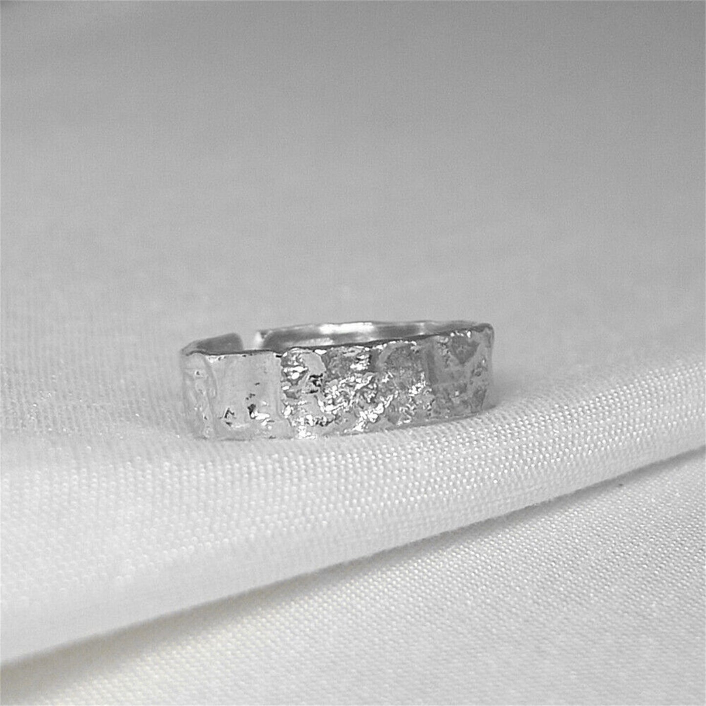 Sterling Silver Hammered Foil Textured Shiny 5mm Width Open Band Ring Unisex - sugarkittenlondon