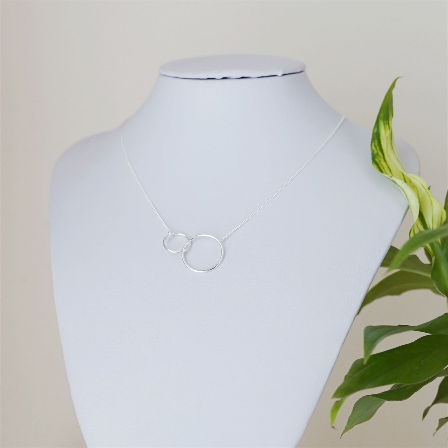 Sterling Silver Linked Circles Eternity Infinity Necklace 3 Tones - sugarkittenlondon