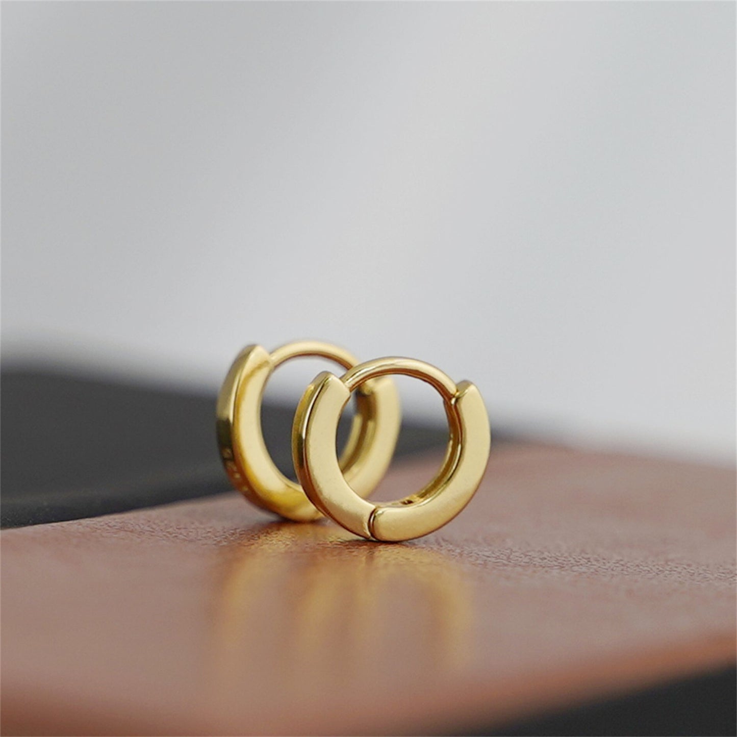 6mm Hoop Earrings in 18K Gold Plated Sterling Silver