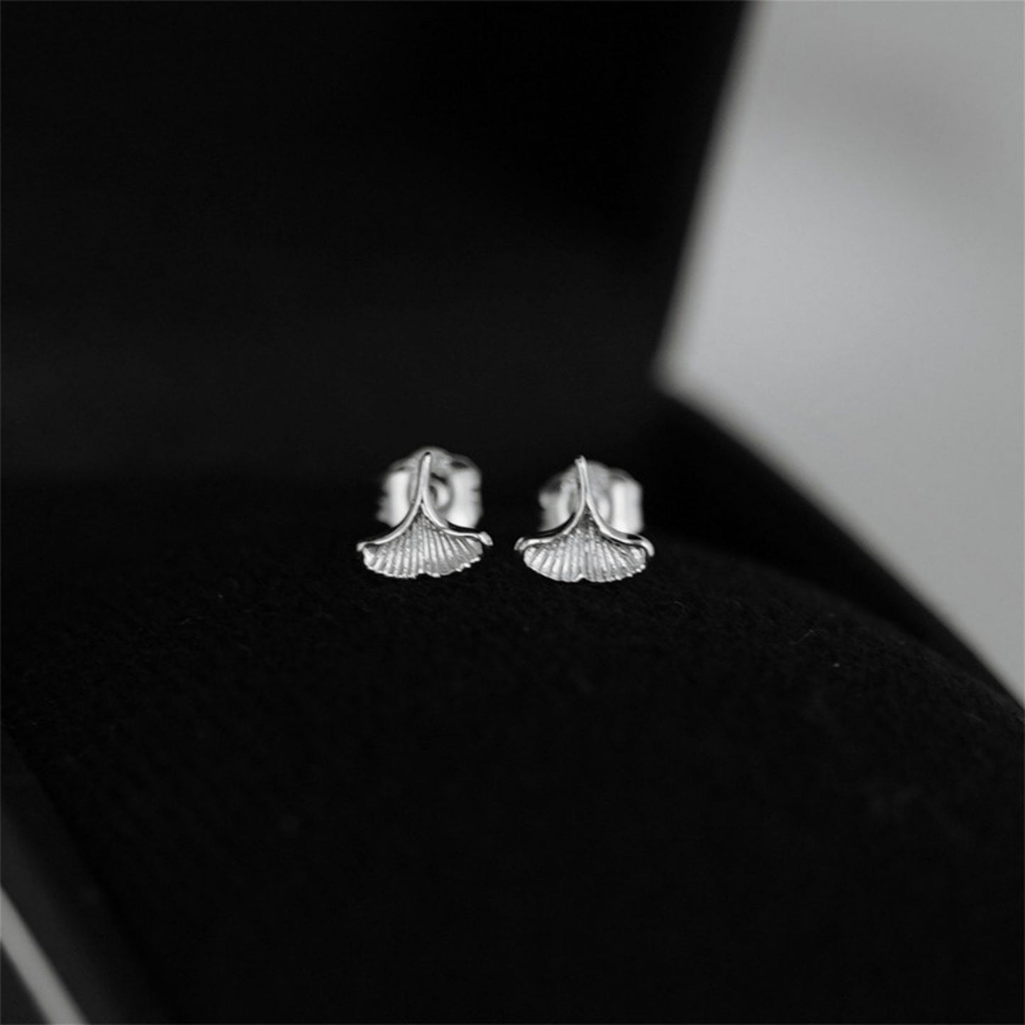 Fine Silver 999 Ginkgo Leaf Stud Earrings - sugarkittenlondon