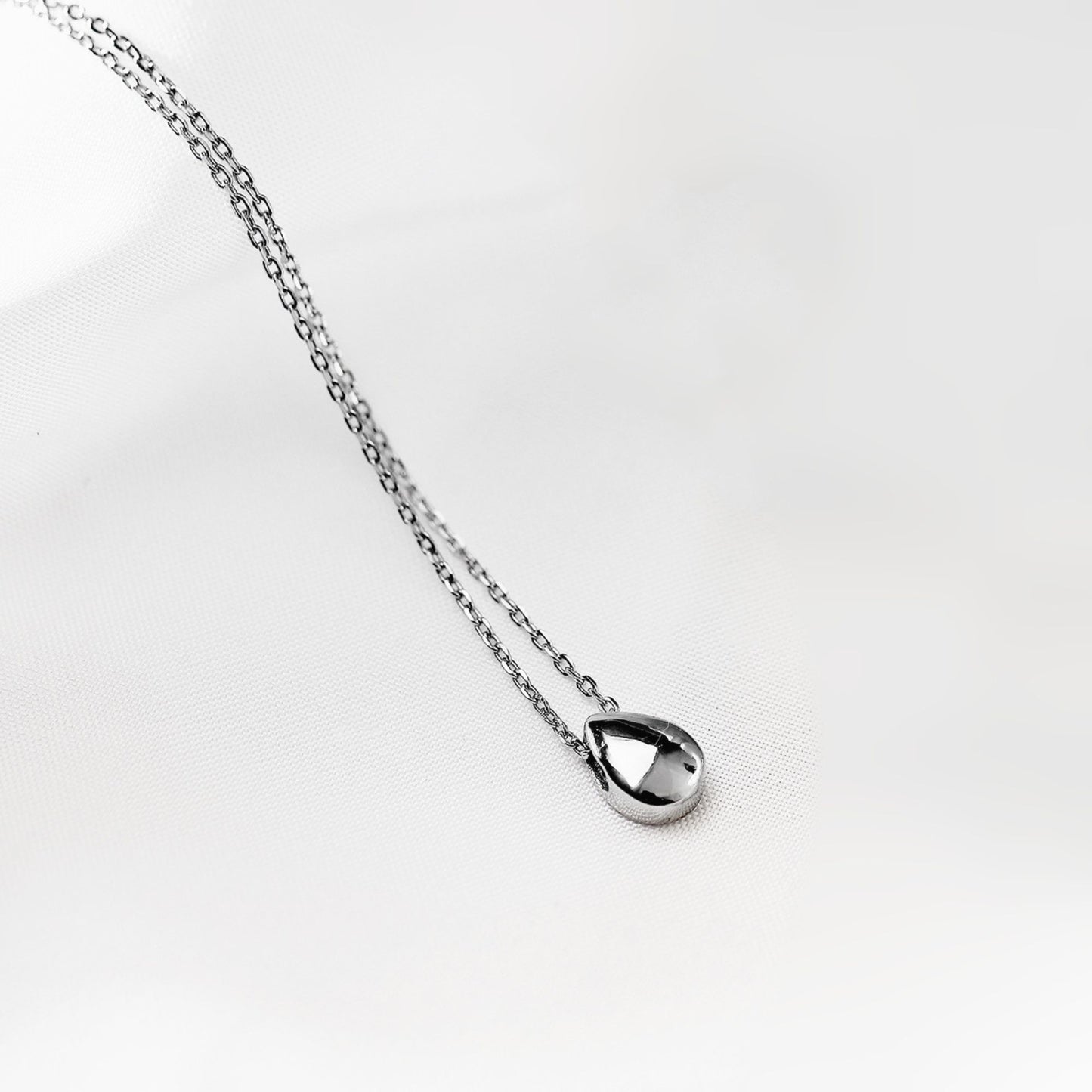 Rhodium on Sterling Silver Shiny Dome Waterdrop Pear Teardrop Bead Necklace - sugarkittenlondon