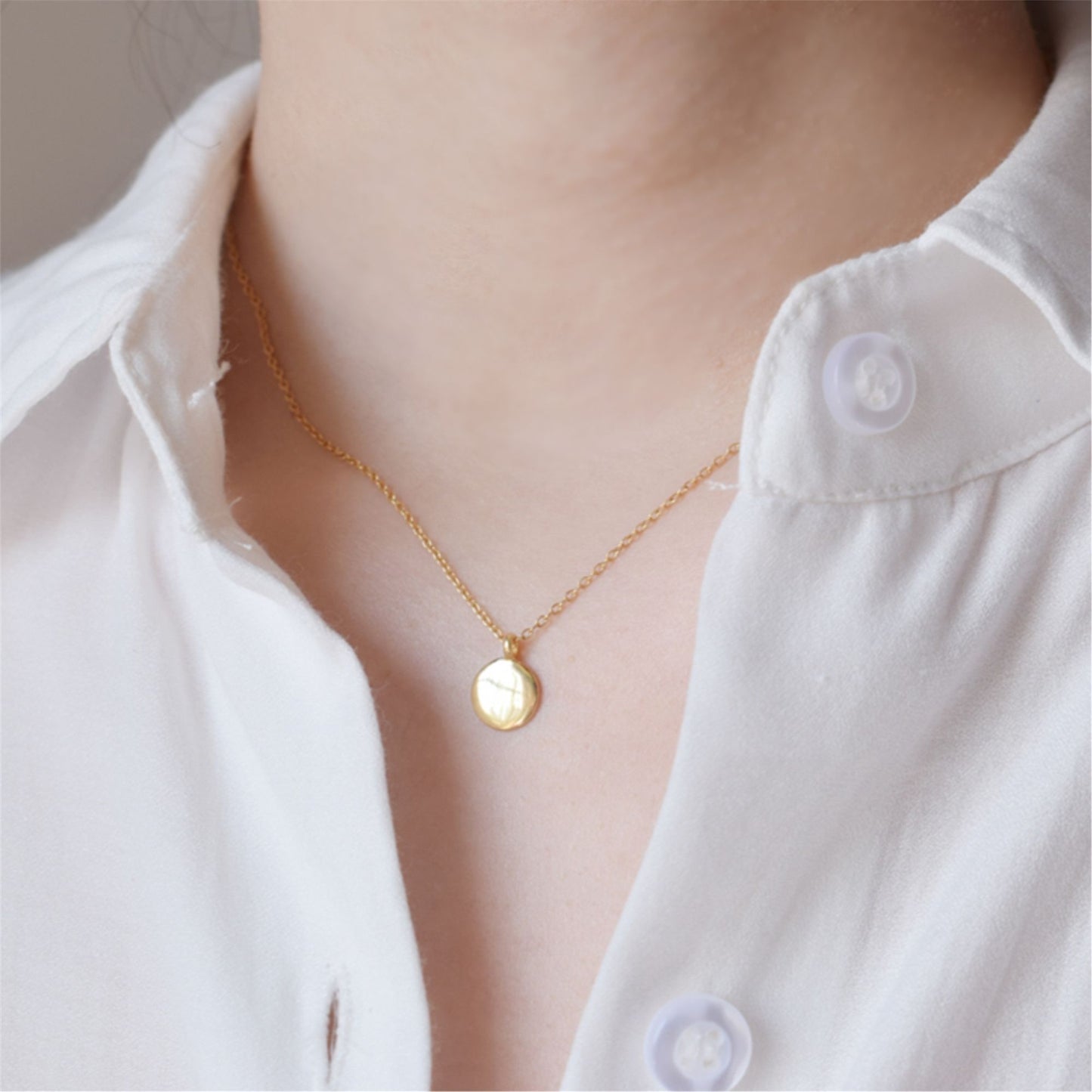 Sterling Silver Round Disc Pebble Circle Necklace 2 Tones - sugarkittenlondon