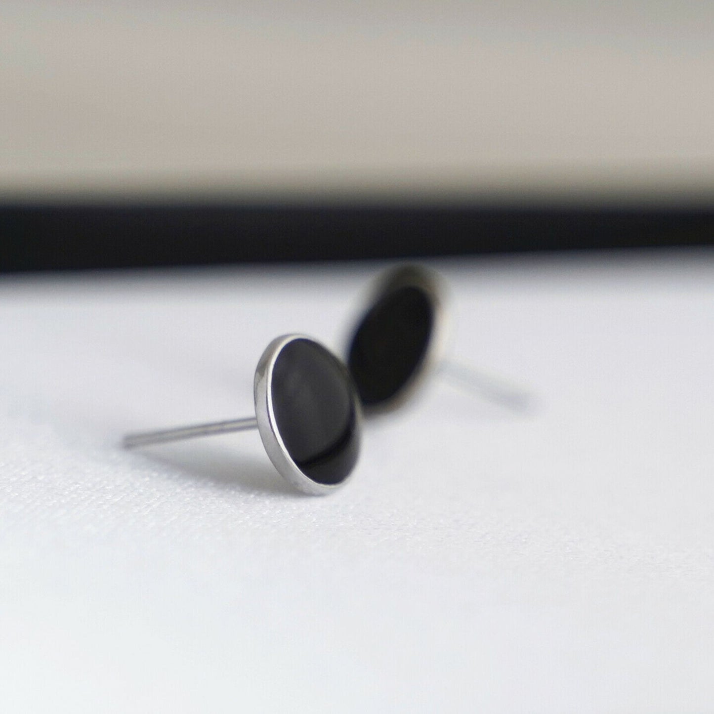 Sterling Silver Black and Red Glazed Disc Stud Earrings for Men and Women
