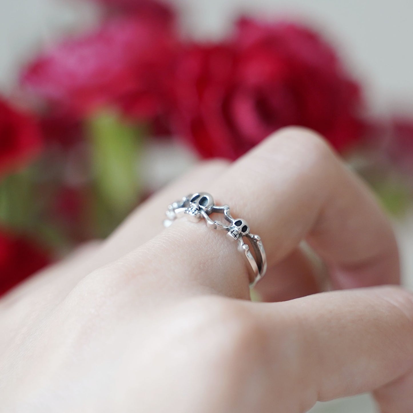 Sterling Silver Triple Skull Skeleton Crossbones Pirate Halloween Open Band Ring - sugarkittenlondon