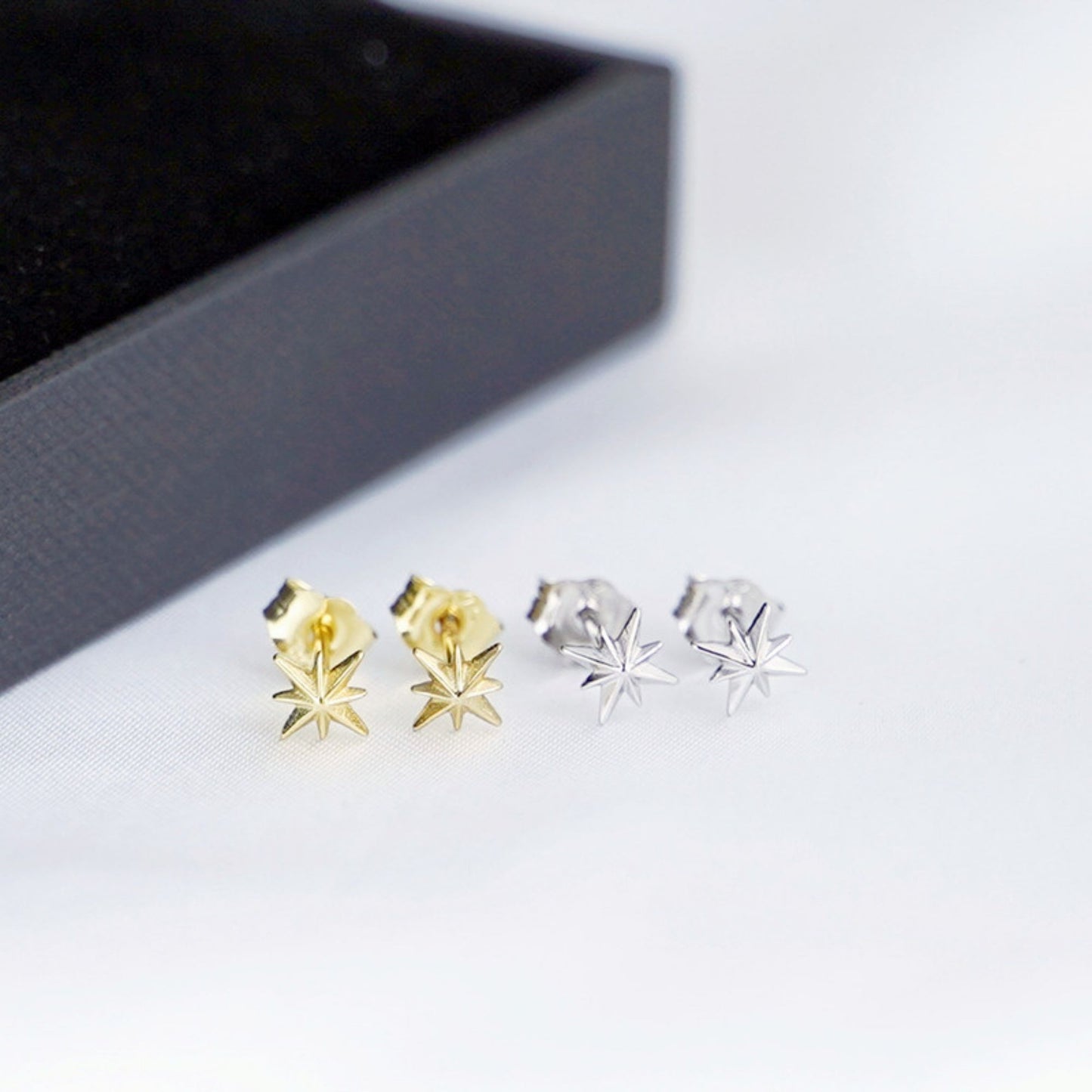 18K Gold on Sterling Silver 6mm Plain North Pole Star Stud Piercing Earrings - sugarkittenlondon
