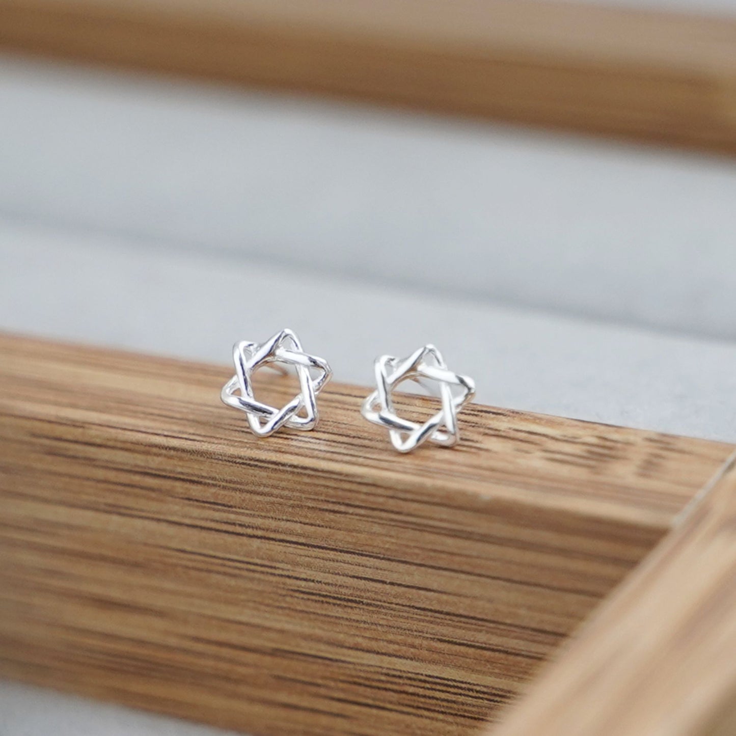 Fine Silver Small Hollow Six Pointed Star of David Hex Stud Earrings - sugarkittenlondon