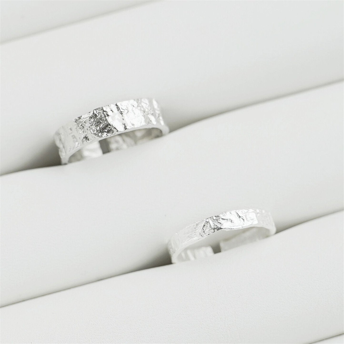Sterling Silver Hammered Foil Textured Shiny 5mm Width Open Band Ring Unisex - sugarkittenlondon