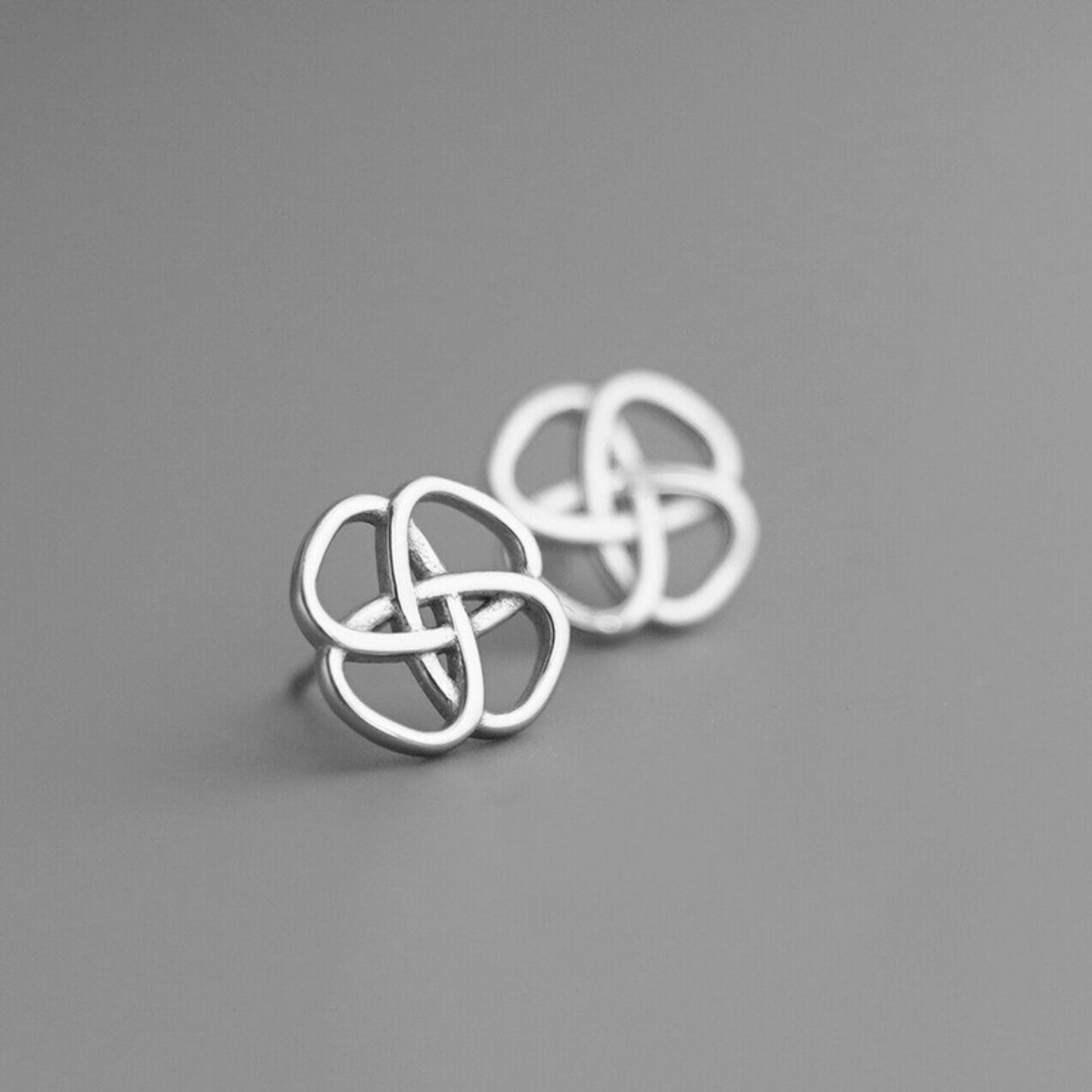 Sterling Silver Flat Celtic Knot Floral Wire Lady Stud Earrings Boxed - sugarkittenlondon