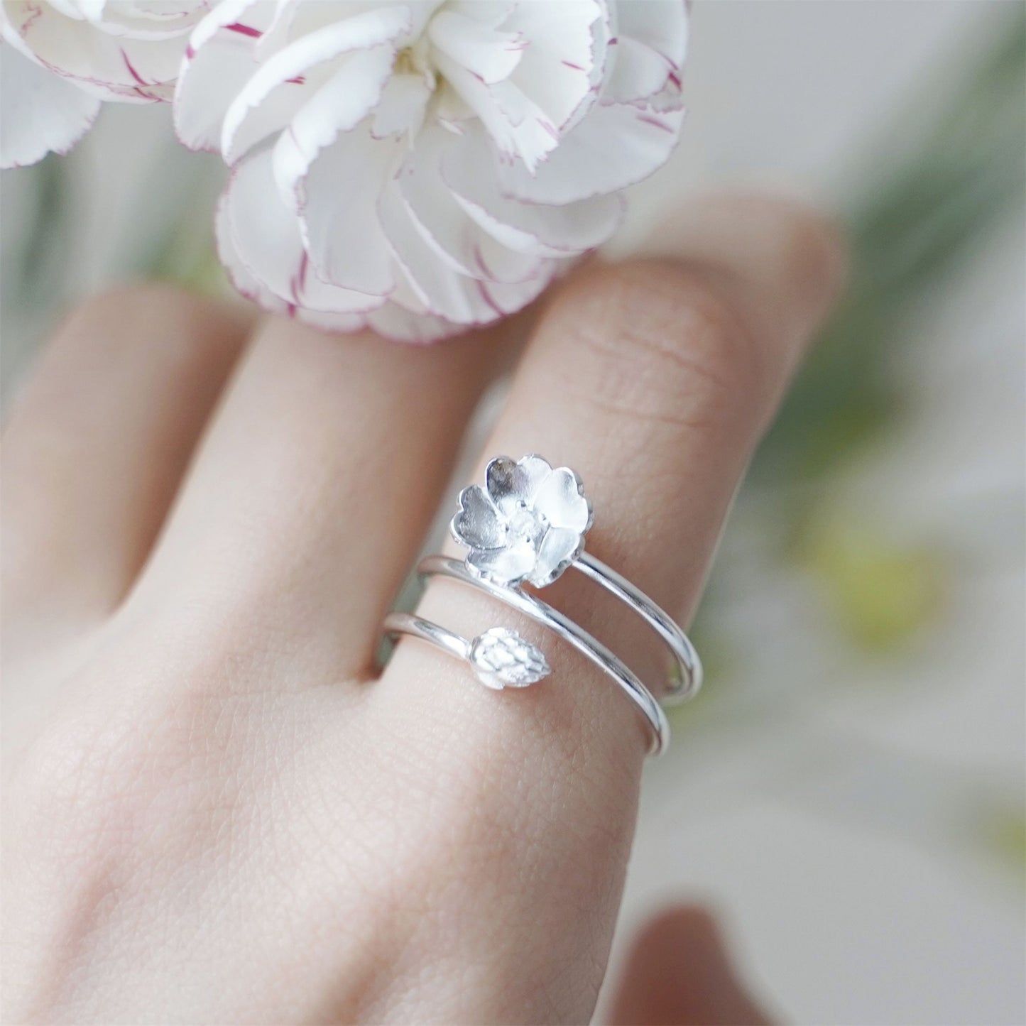 Sterling Sliver CZ Lotus Flower Yoga Zen Namaste Wrap Open Band Ring - sugarkittenlondon