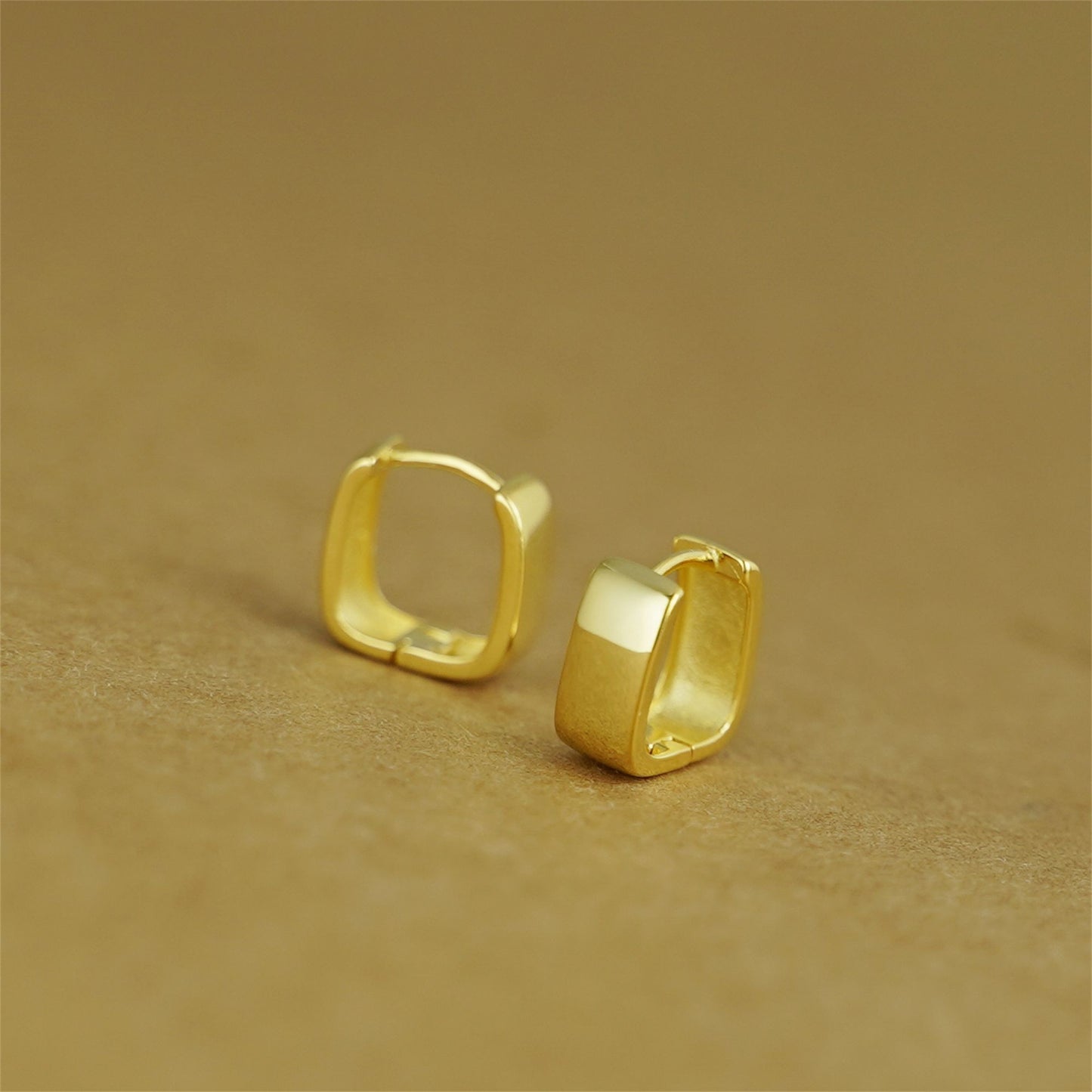 18K Gold on Sterling Silver 8.5mm Hoop Plain Square Huggie Earrings Unisex
