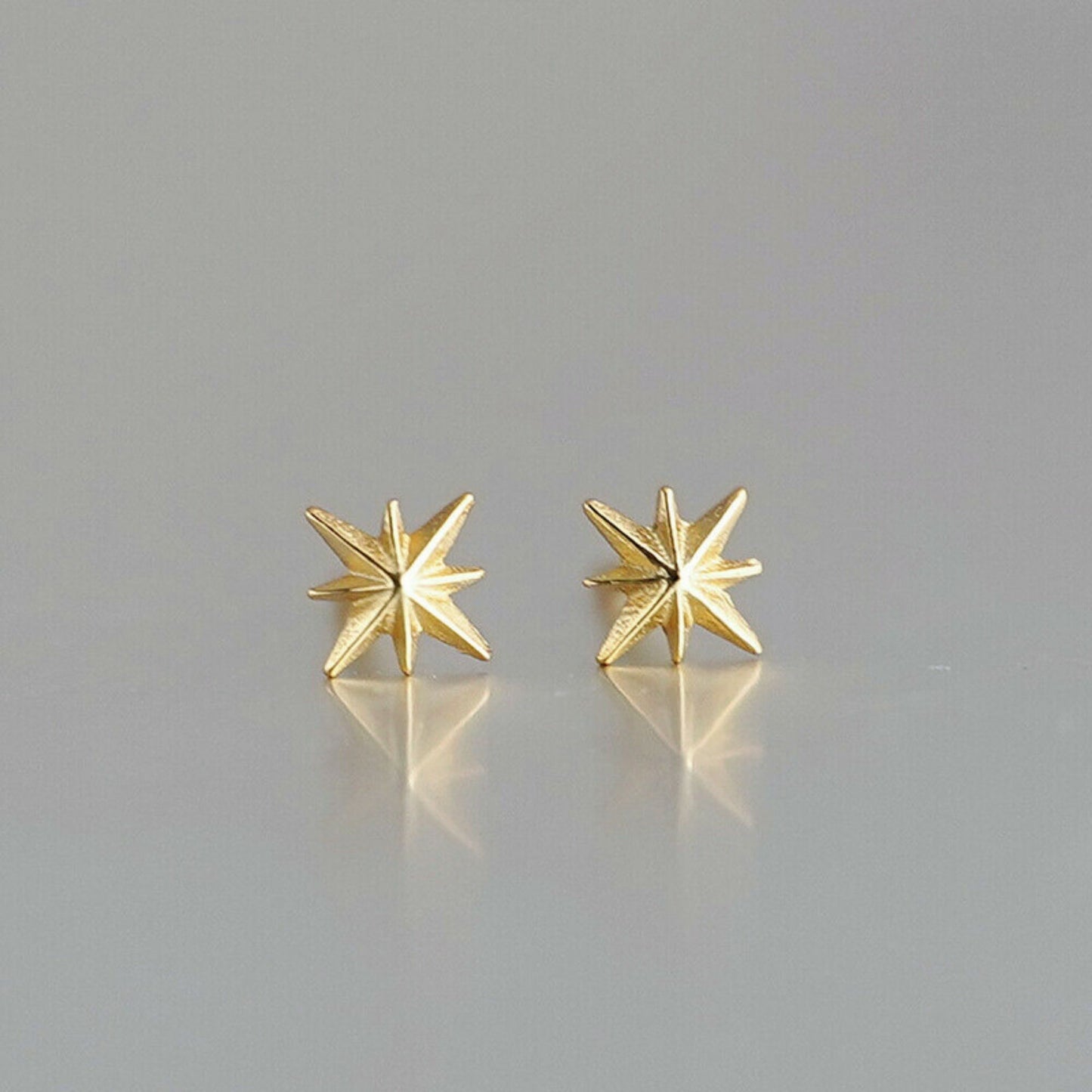 18K Gold on Sterling Silver 6mm Plain North Pole Star Stud Piercing Earrings - sugarkittenlondon