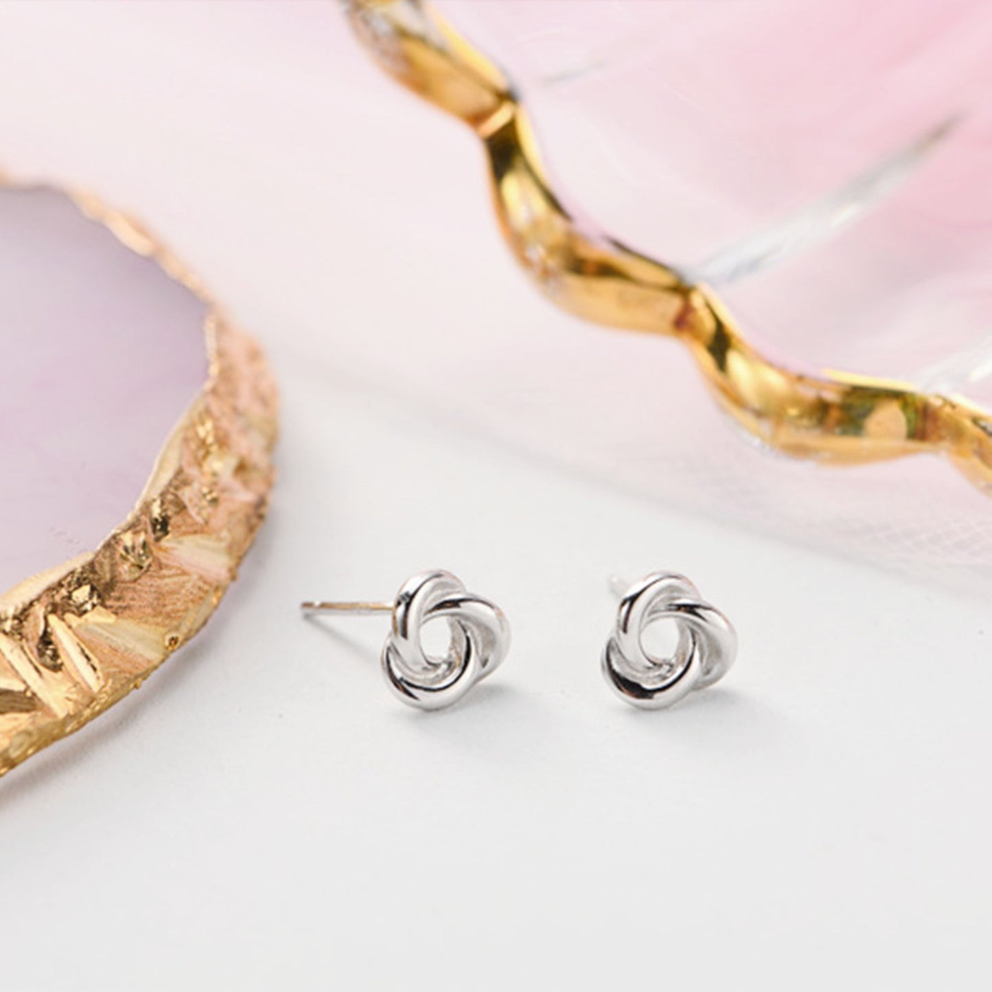 Sterling Silver Round Celtic Trinity Knot Filigree Stud Earrings 7mm Pair - sugarkittenlondon