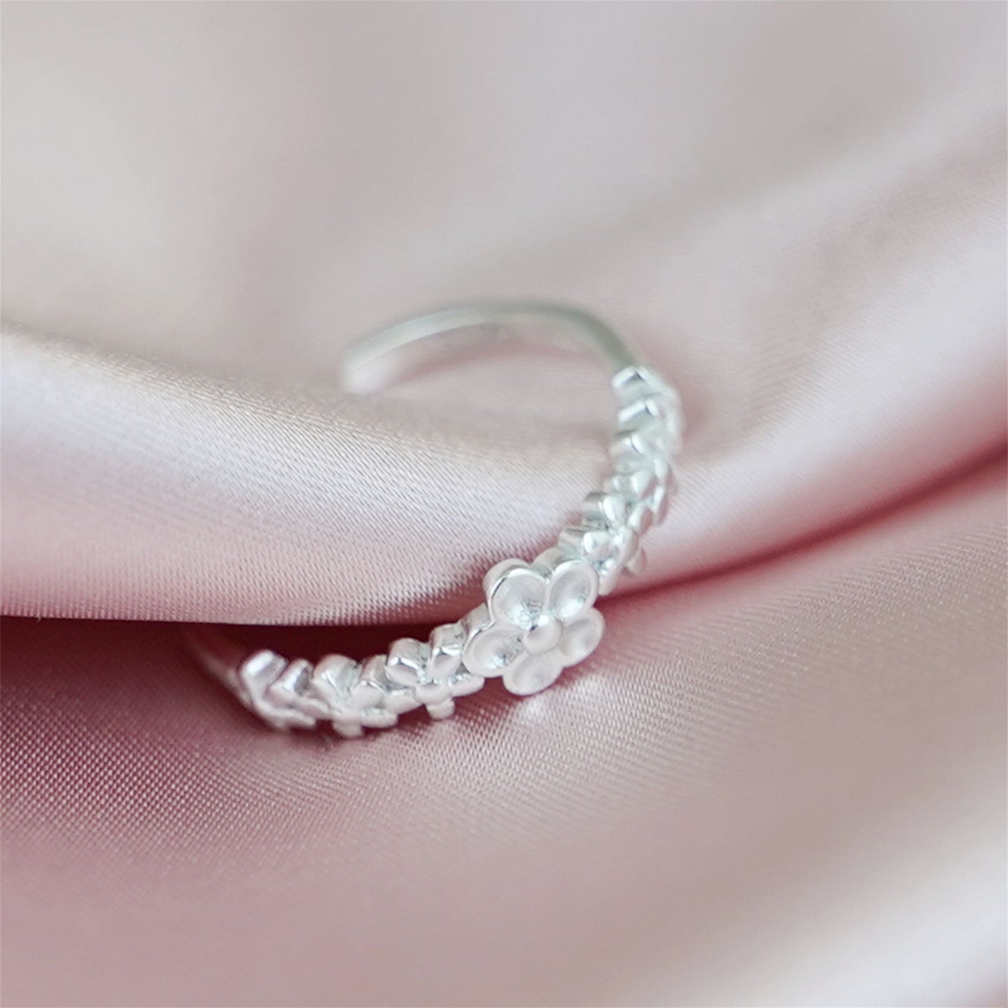 Sterling Silver Linked Flowers Flower Branch Open Band Ring L - P Adjustable - sugarkittenlondon