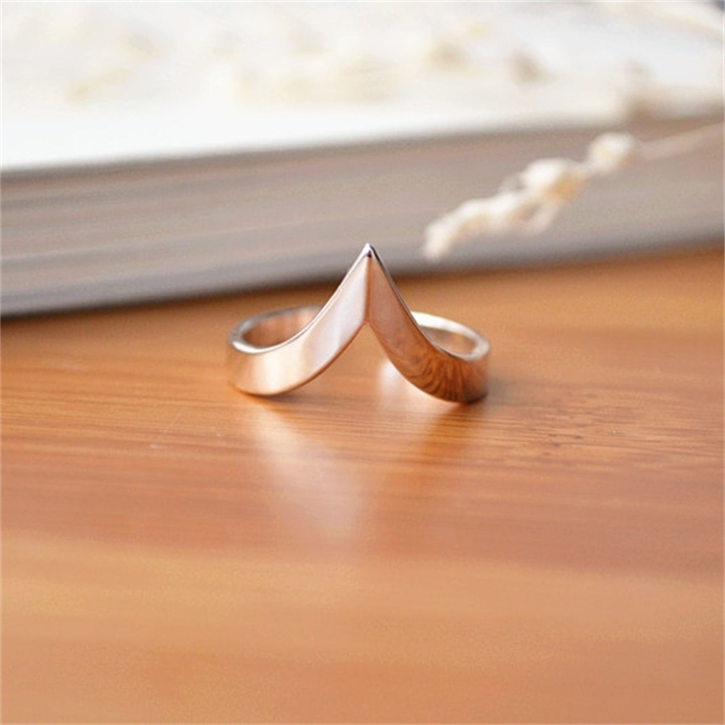 Minimalist Sterling Silver Chevron Shaped Adjustable Ring - sugarkittenlondon