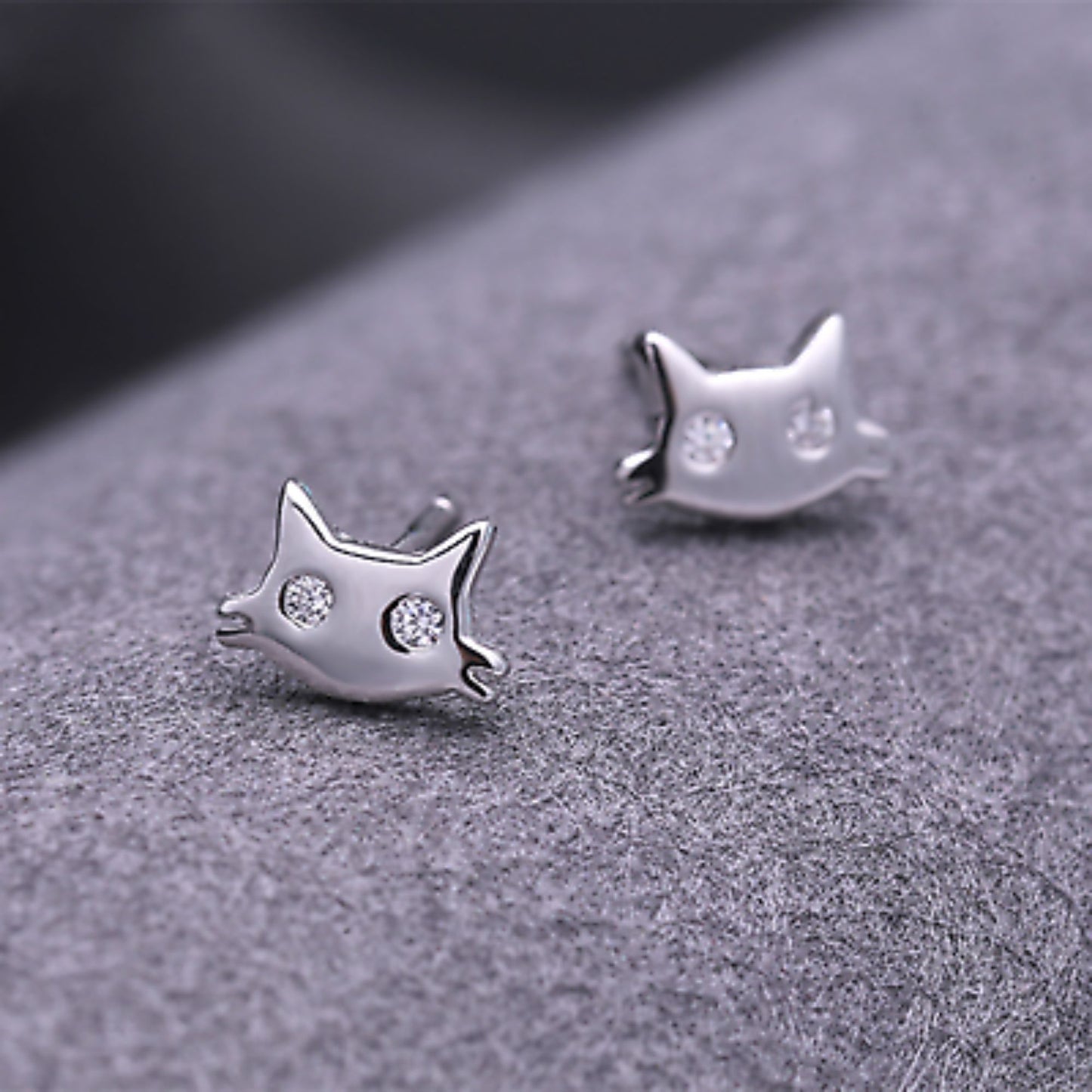 Sterling Silver Mini Cat Kitty Kitten With CZ Eyes Stud Earrings Boxed - sugarkittenlondon