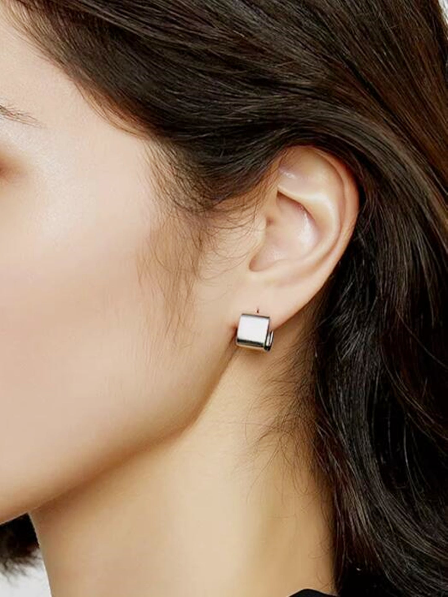 925 Sterling Silver Square Hoop Earrings with Rhodium Finish