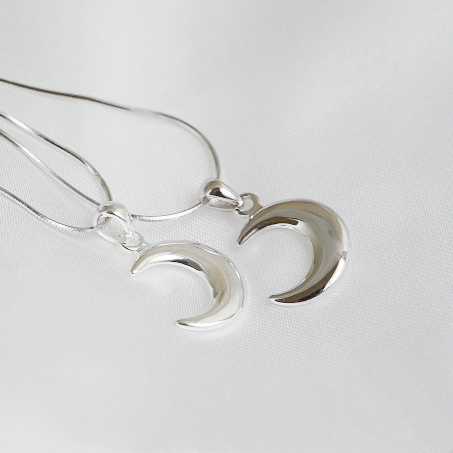 Sterling Silver Solid Polished Shiny Crescent Moon Charm Pendant Necklace - sugarkittenlondon