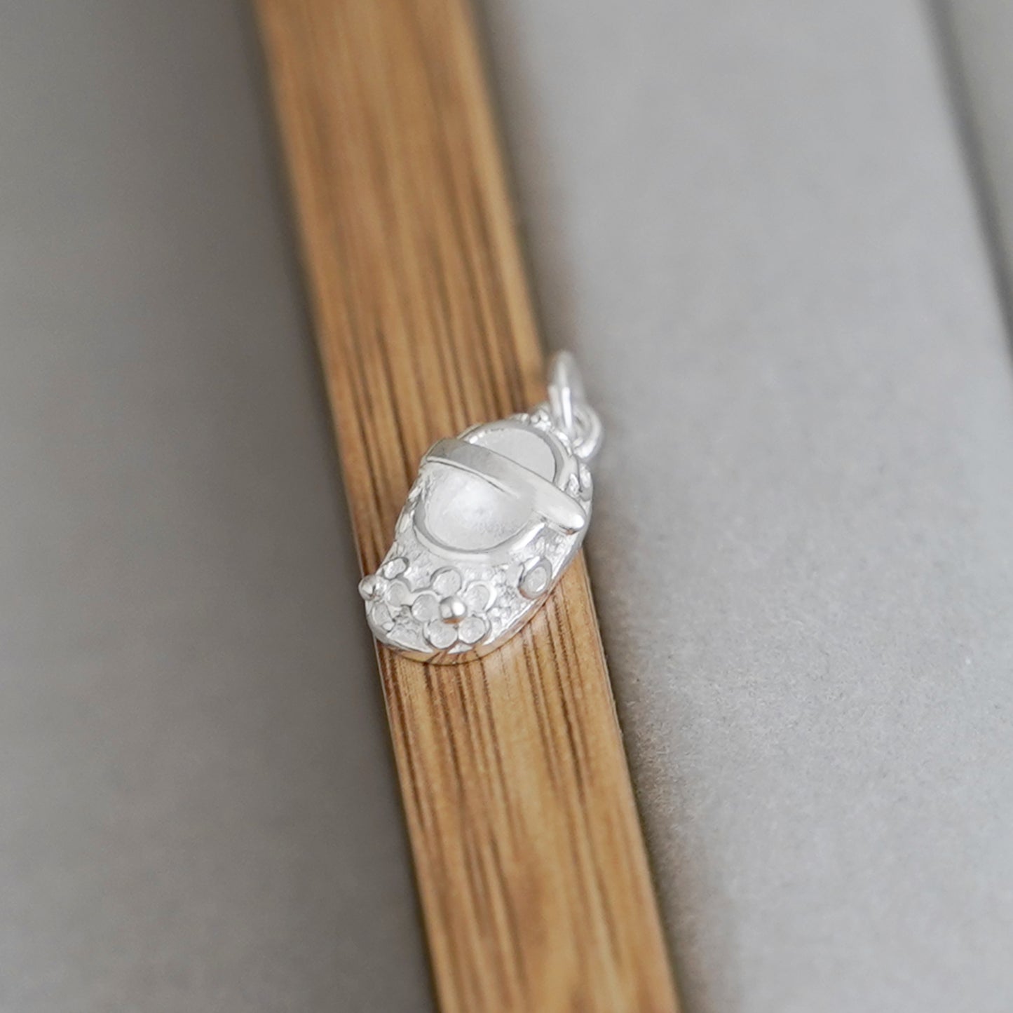 Sterling Silver 3D Floral Baby Shoe Necklace Bracelet Pendant Charm - sugarkittenlondon