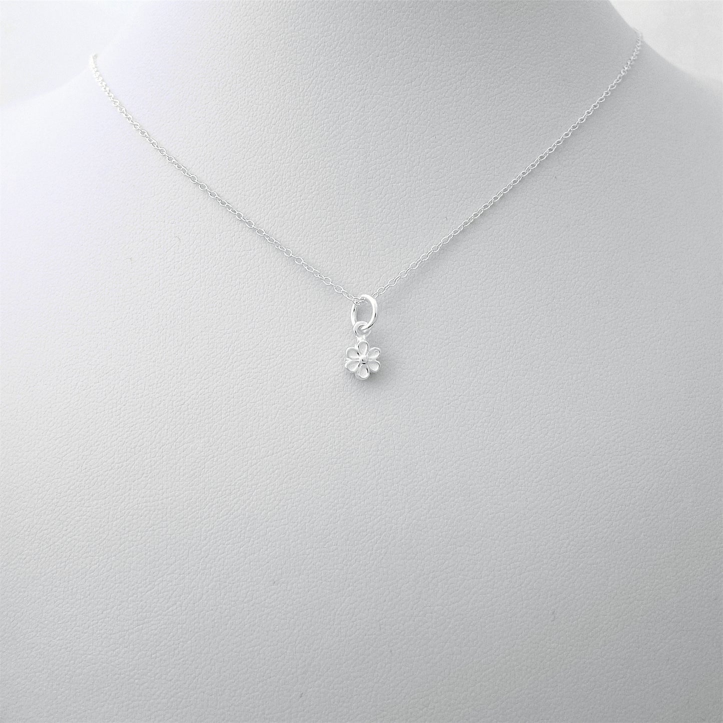 2 Sterling Silver Flower Daisy Charm Necklace Bracelet Pendant - sugarkittenlondon