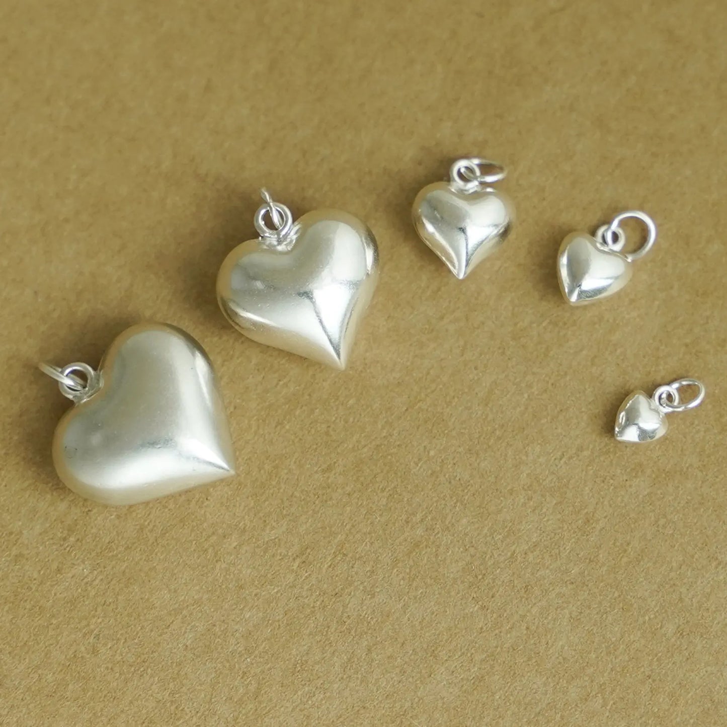 Sterling Silver 3D Puffy Shiny Love Heart Pendant Charm 4-15mm - sugarkittenlondon